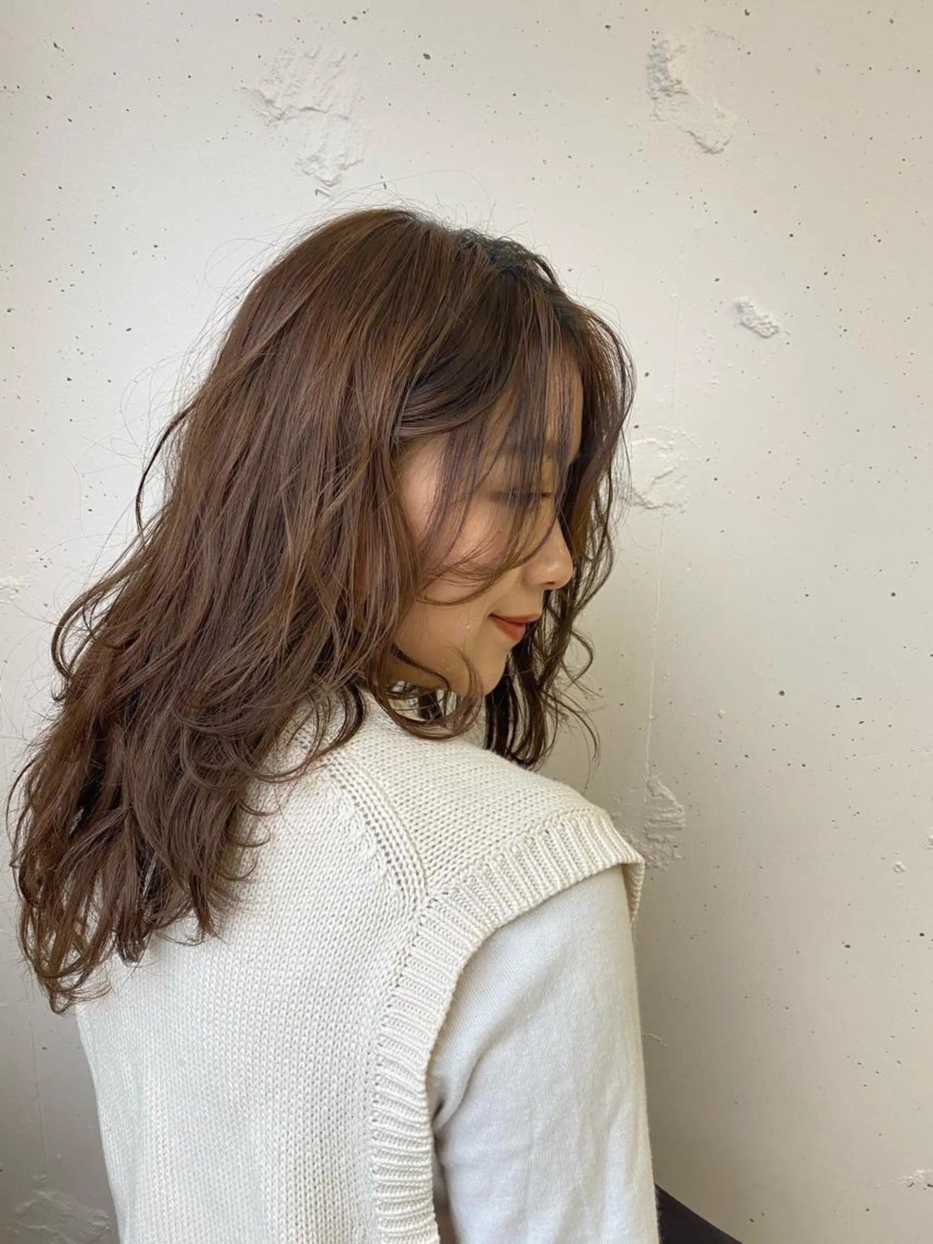 ミディアム 顔周りの垢抜けヘア 立山あいりのヘアスタイル