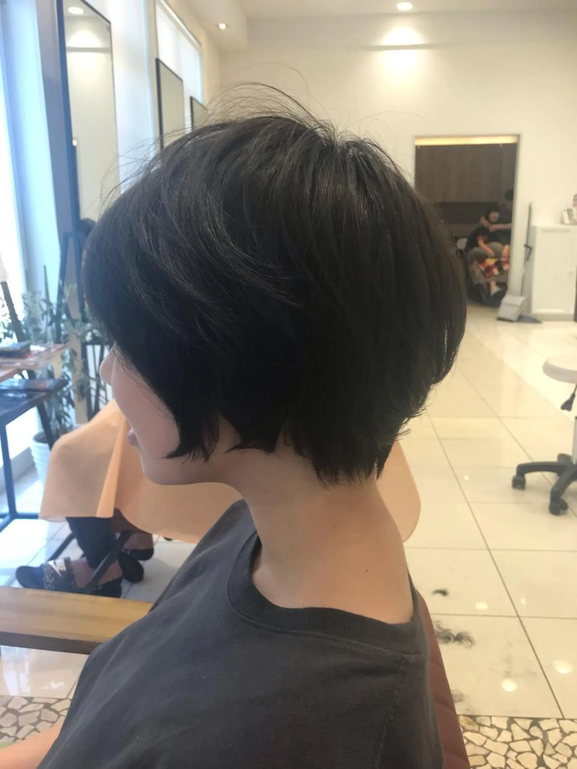 ショート ボブ ショートヘア カット ヘアカラー 中野 克也のヘアスタイル