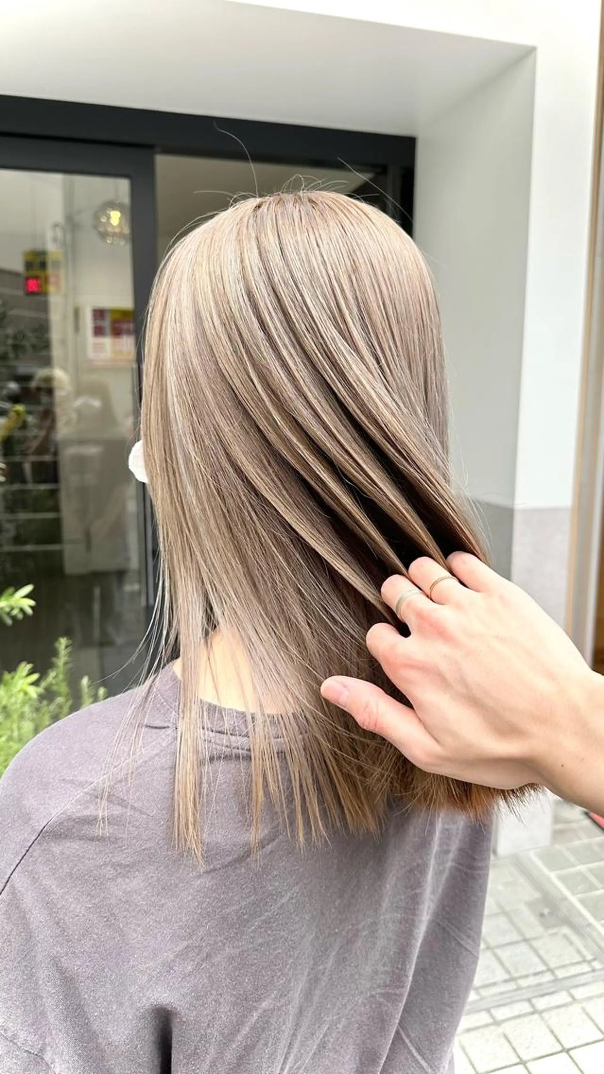ミディアム カラー ヘアカラー お洒落カジュアル🍃 まなとのヘアスタイル