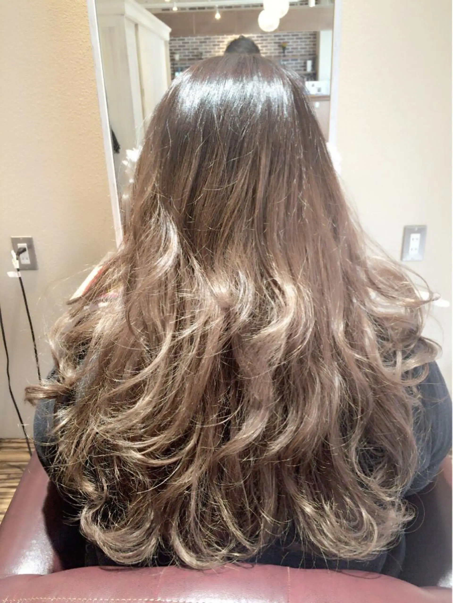 カラー 龍 門のヘアスタイル