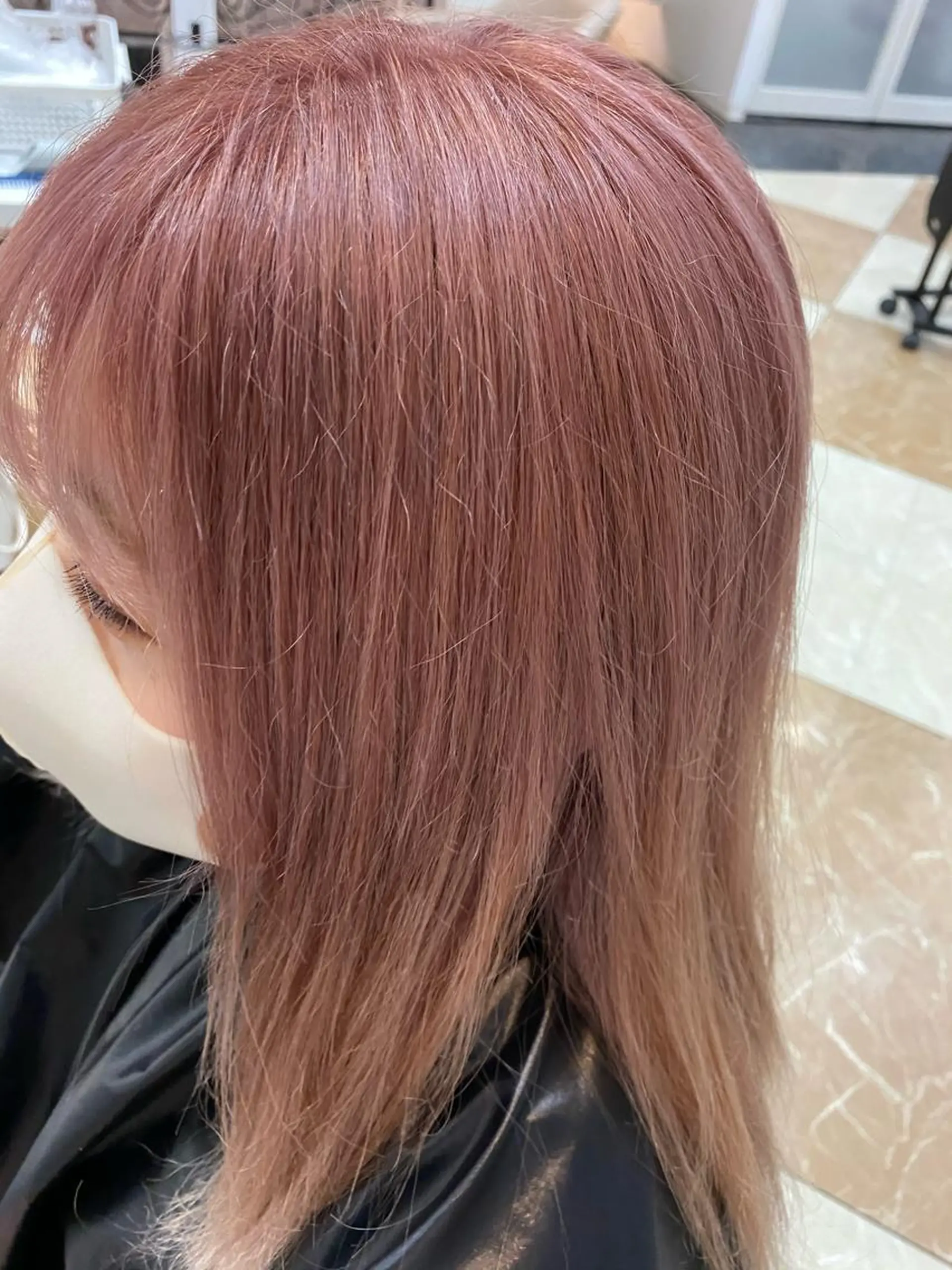 ロング カラー ブリーチ ピンクカラー 縮毛矯正 滝沢尚起のヘアスタイル