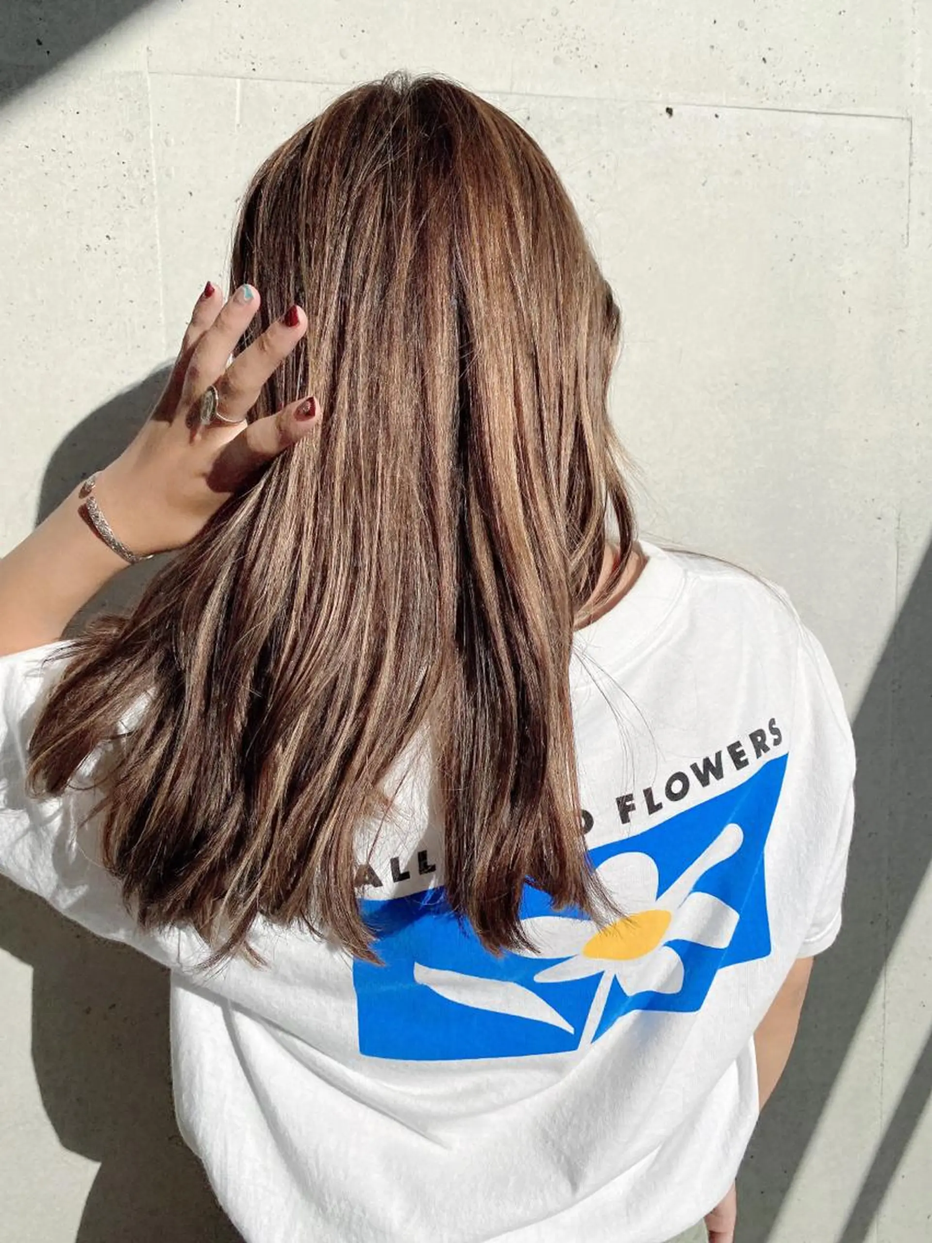 ロング カラー ハイライトカラー ハイライト ma naのヘアスタイル