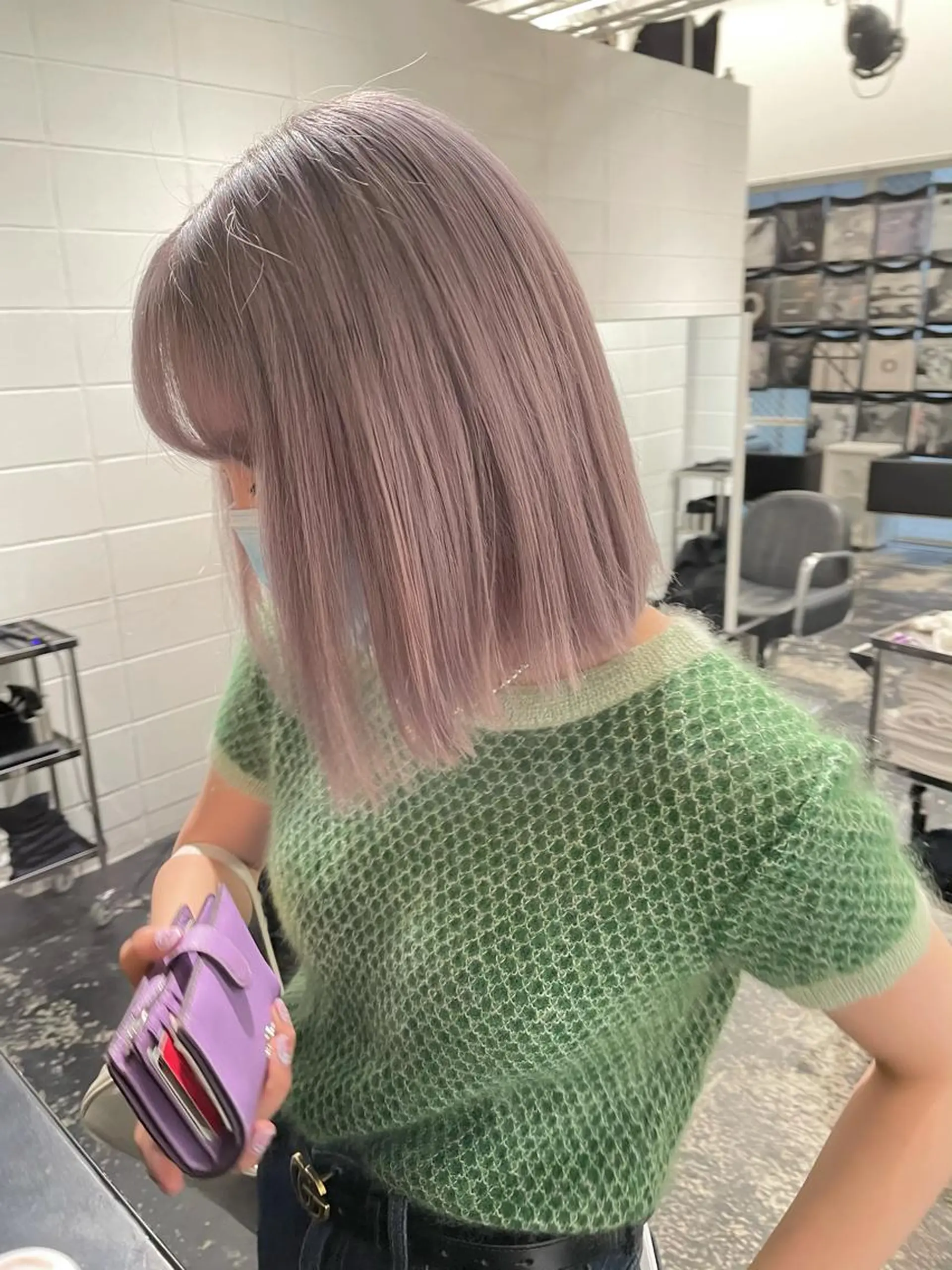 ミディアム カラー ヘアアレンジ ブリーチ ラベンダーカラー カット ヘアカラー トリートメント 艶ハイトーン/ヘア アレンジAYAKAのヘアスタイル