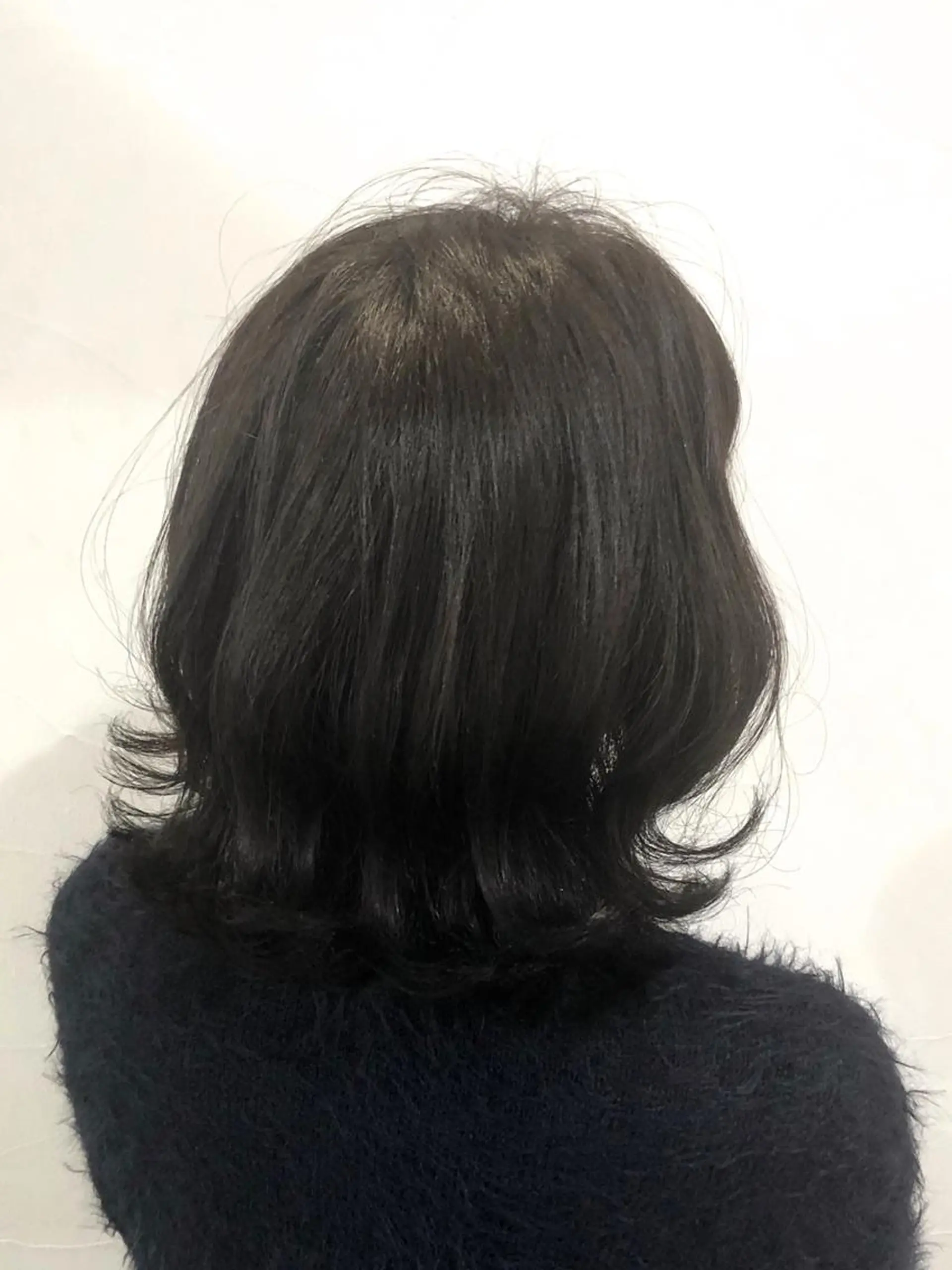 カラー 下池 紗加のヘアスタイル