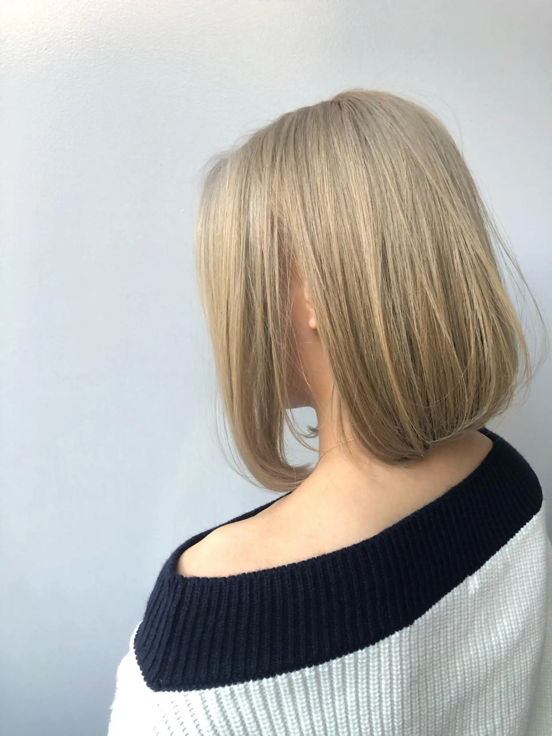 ショート カラー Nero✂︎ officialのヘアスタイル