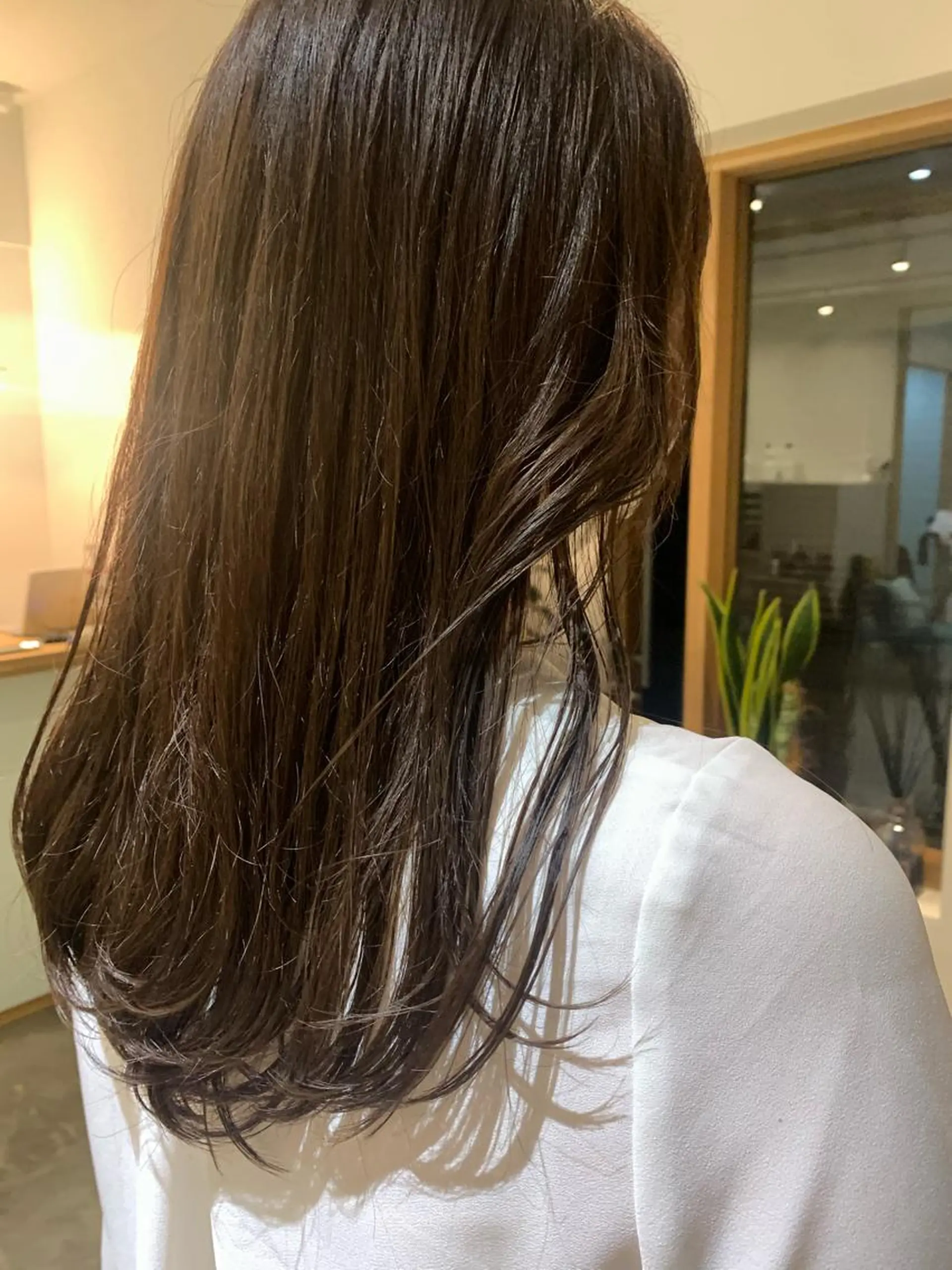 ロング カラー ミディアムパーマ /癖毛パーマのヘアスタイル