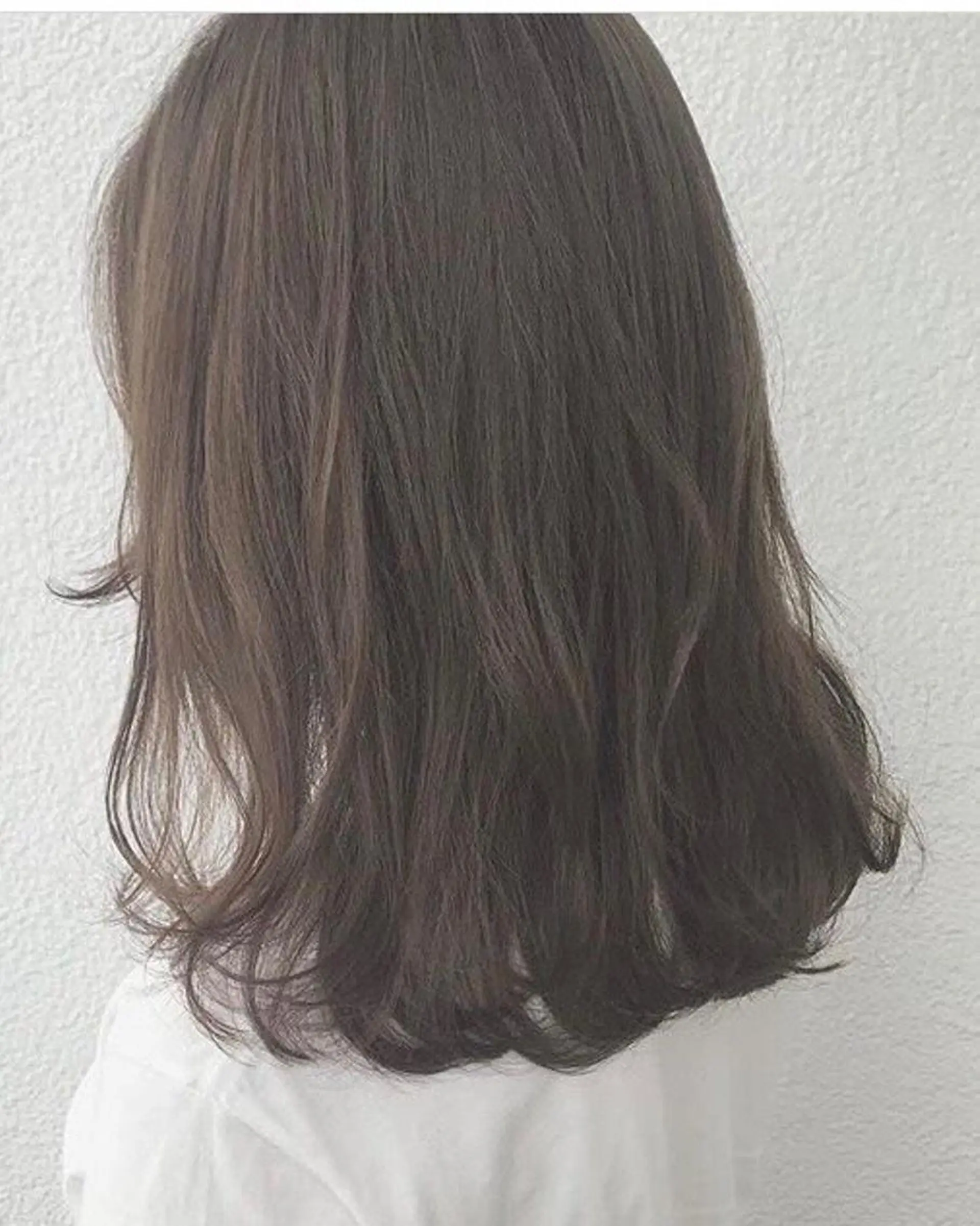 セミロング ヘアカラー トリートメント Sanctuary 南森町店のヘアスタイル