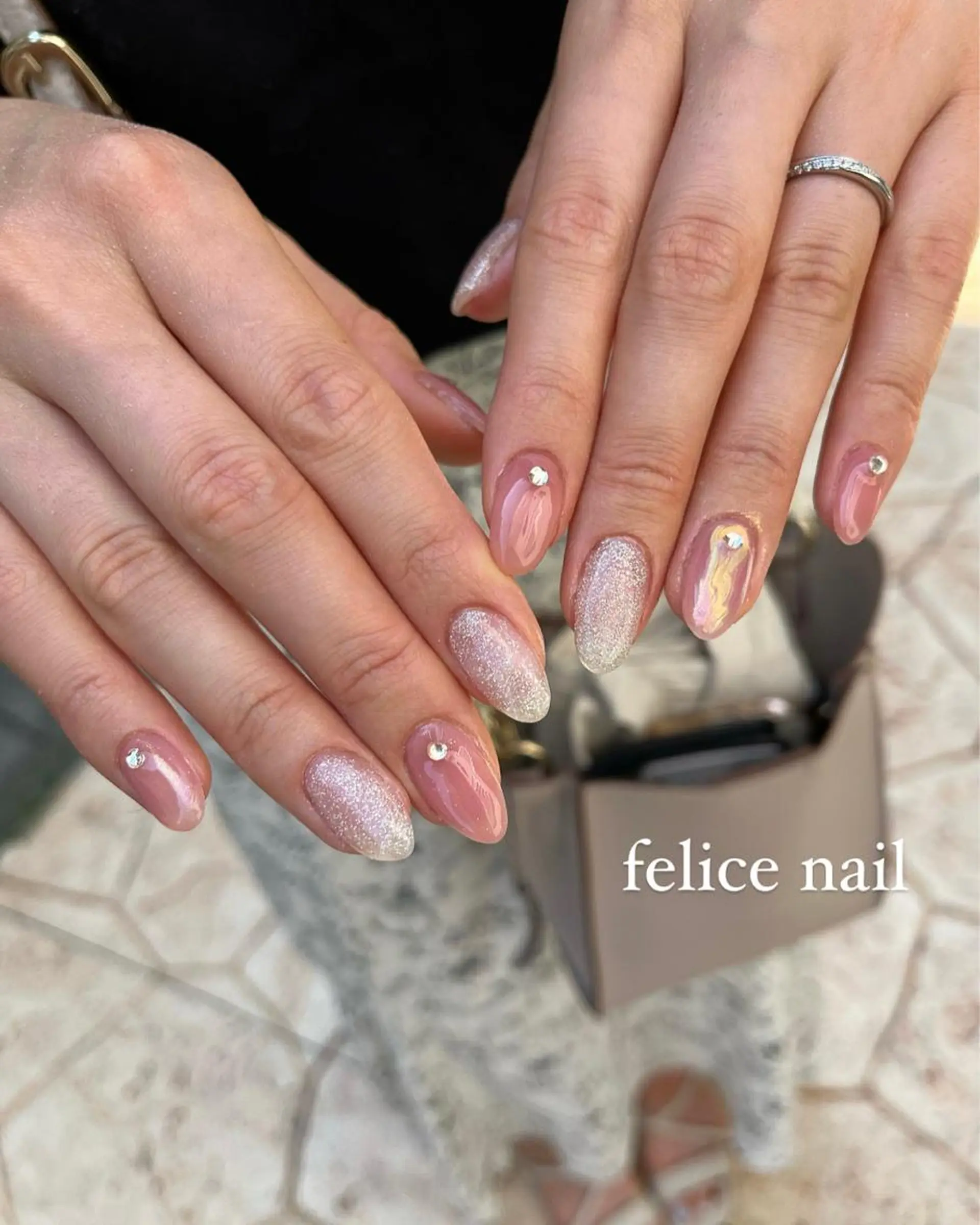 ネイル ジェルネイル ガーリー ニュアンスネイル パラジェル 夏ネイル felice nailのネイルデザイン