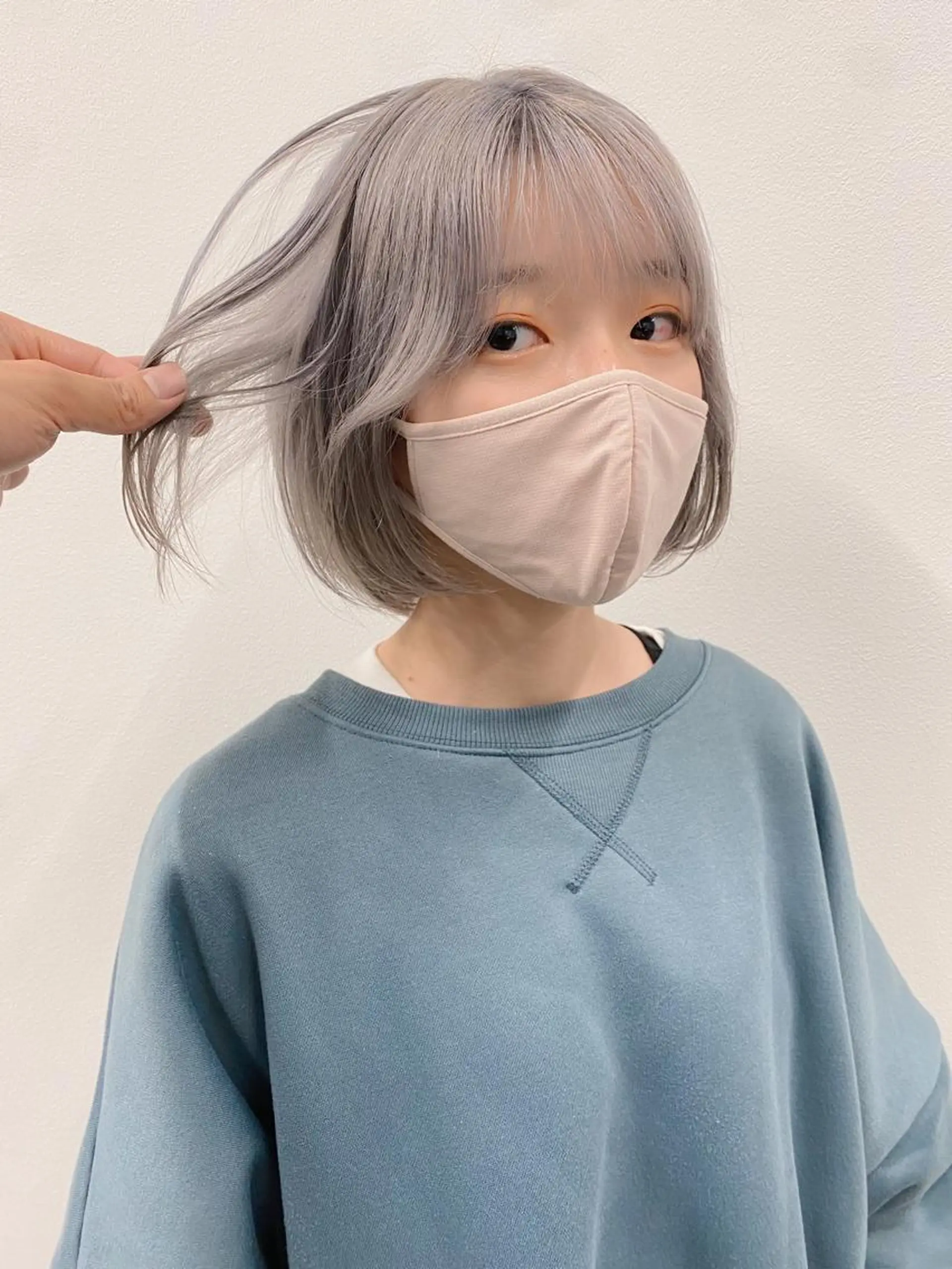 ミディアム カラー ブリーチ ヨシモトリョウ 髪質改善/美髪のヘアスタイル