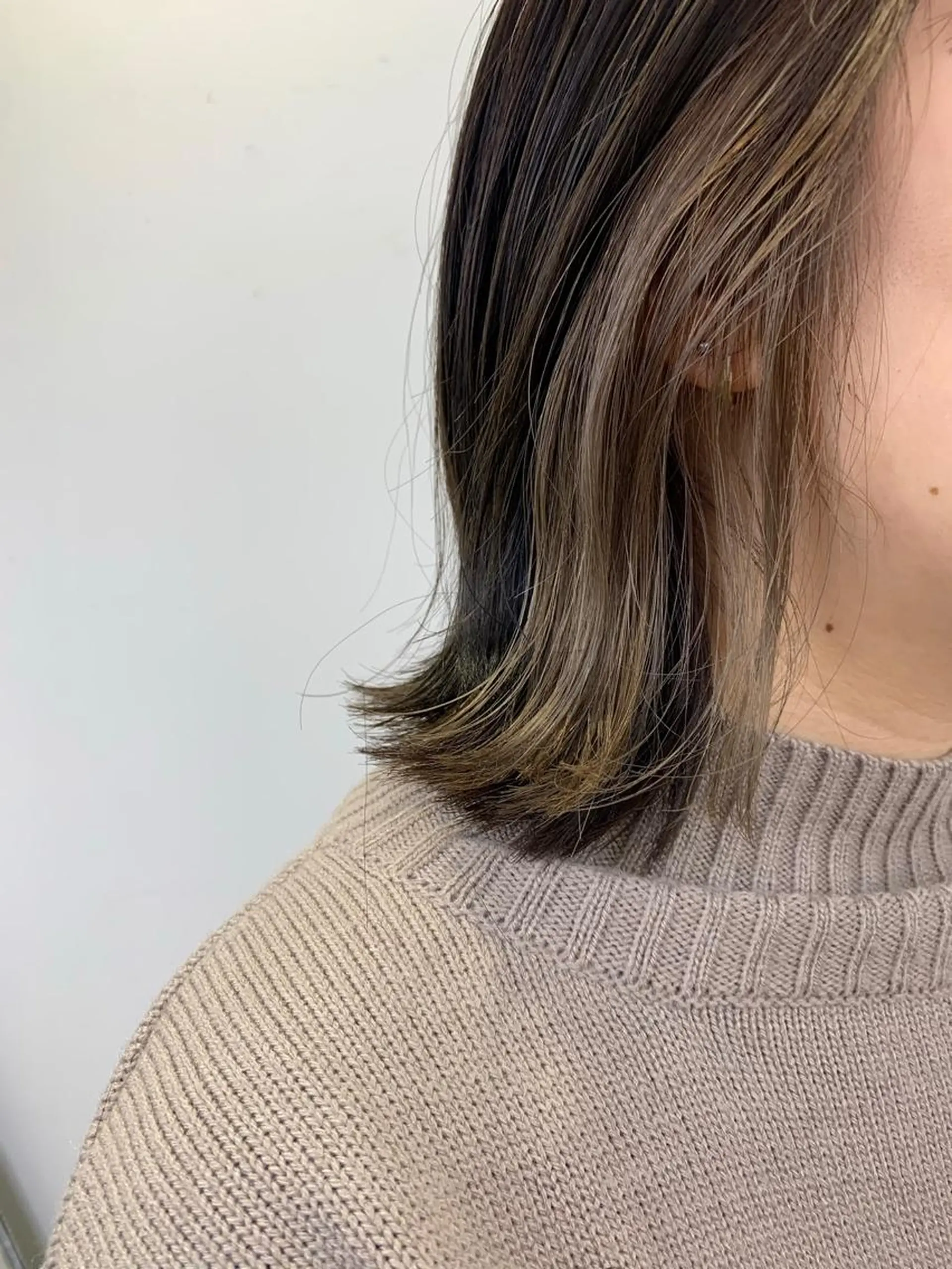 ミディアム カラー グレージュ ミルクティーグレージュ 【美髪を叶える】中谷 彰宏（アキ)のヘアスタイル