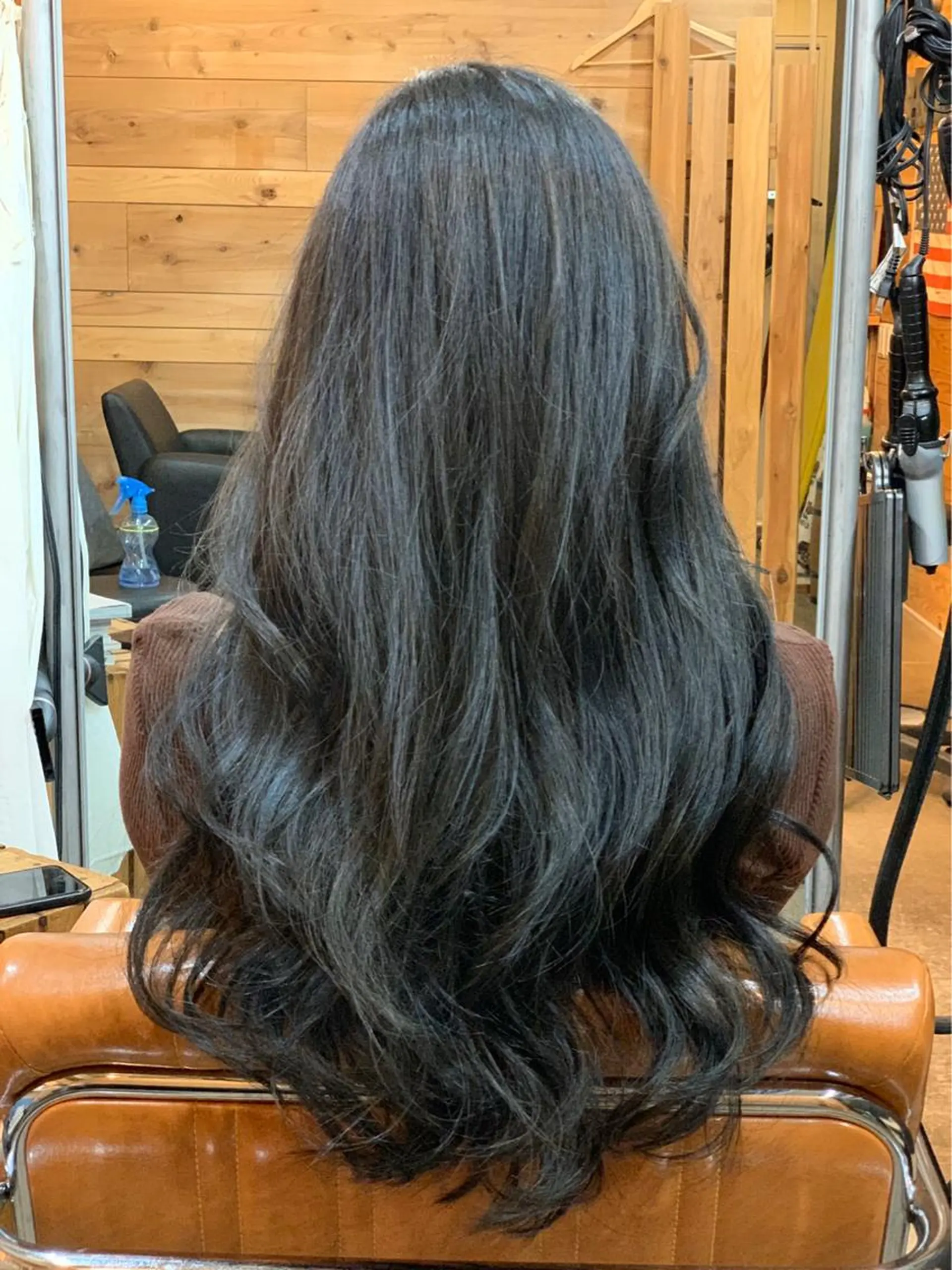 ロング カラー ブルーカラー ブルージュ 透明感カラー ハイライトカラー ハイライト ヘアカラー koahair design所属・ヨッ シーのヘアスタイル