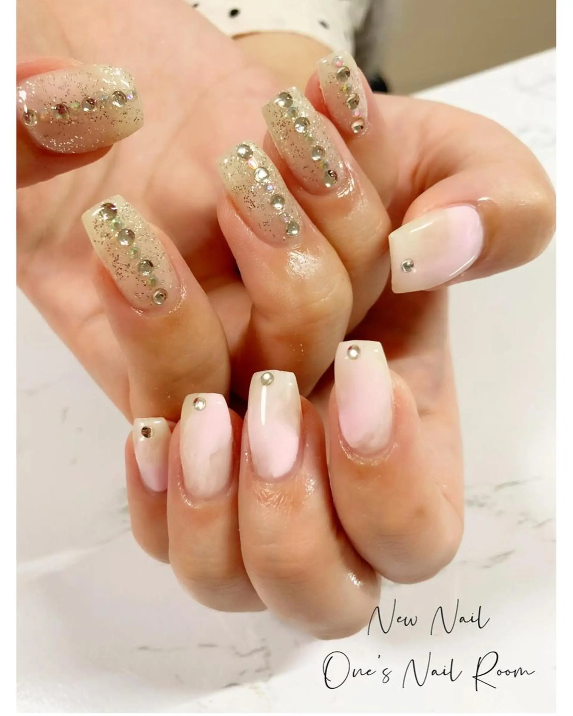 ネイル ハンドネイル One's Nail Roomのネイルデザイン