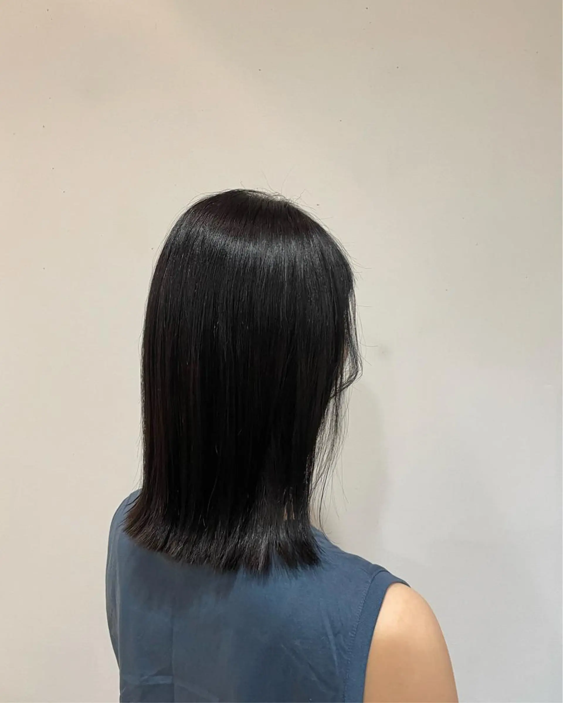 ミディアム 縮毛矯正 トリートメント 【夜限定美容師】 えしまけんたのヘアスタイル