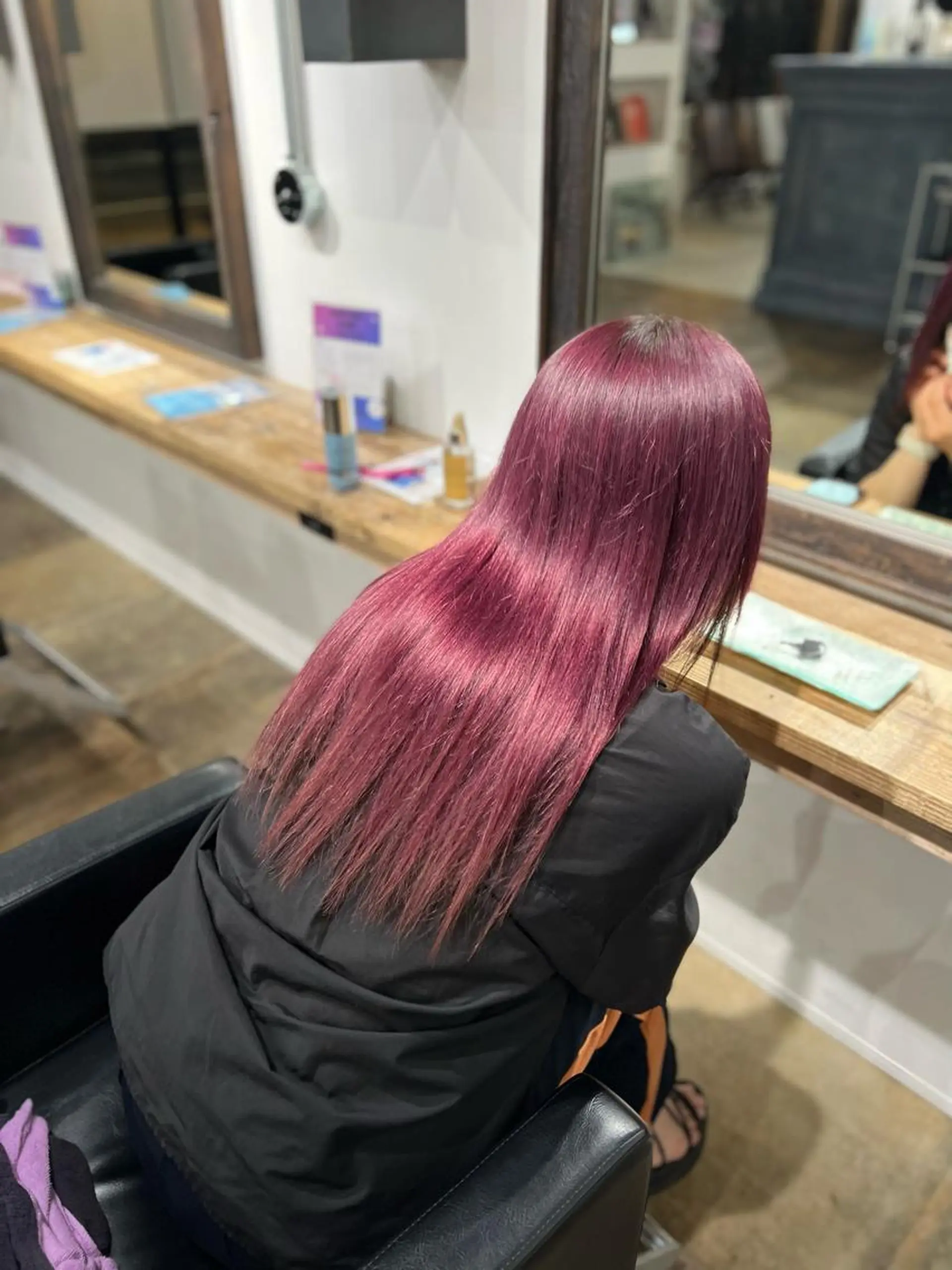 ロング カラー nito misakiのヘアスタイル