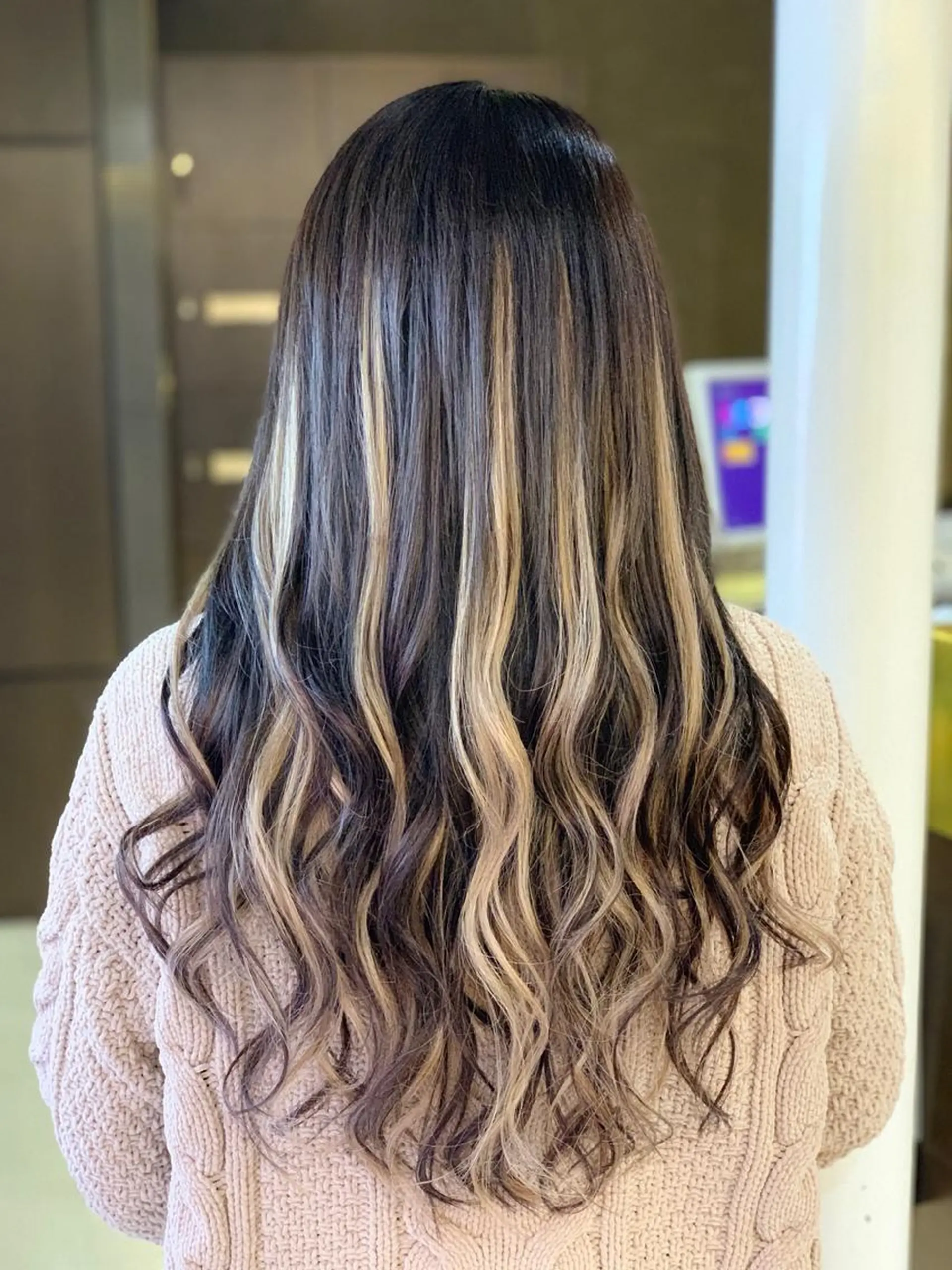 ロング エクステ ハイライト ReHyd BEAUTÉ salon&store 心斎橋店所属・❤️MASAKO❤️ 🌸🩷エクステ🩷のヘアスタイル