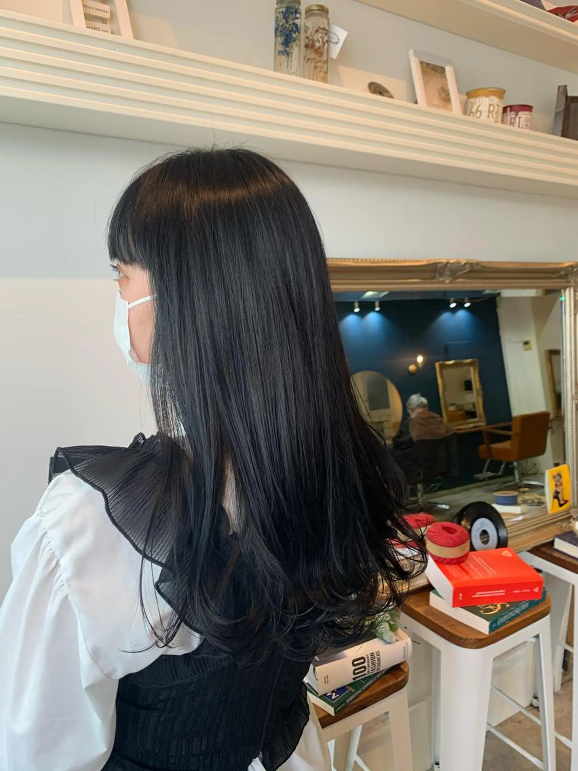 セミロング カラー ヘアアレンジ 黒髪 ブルーカラー ブルーブラック ヘアカラー トリートメント ヘアセット 金子 廉のヘアスタイル