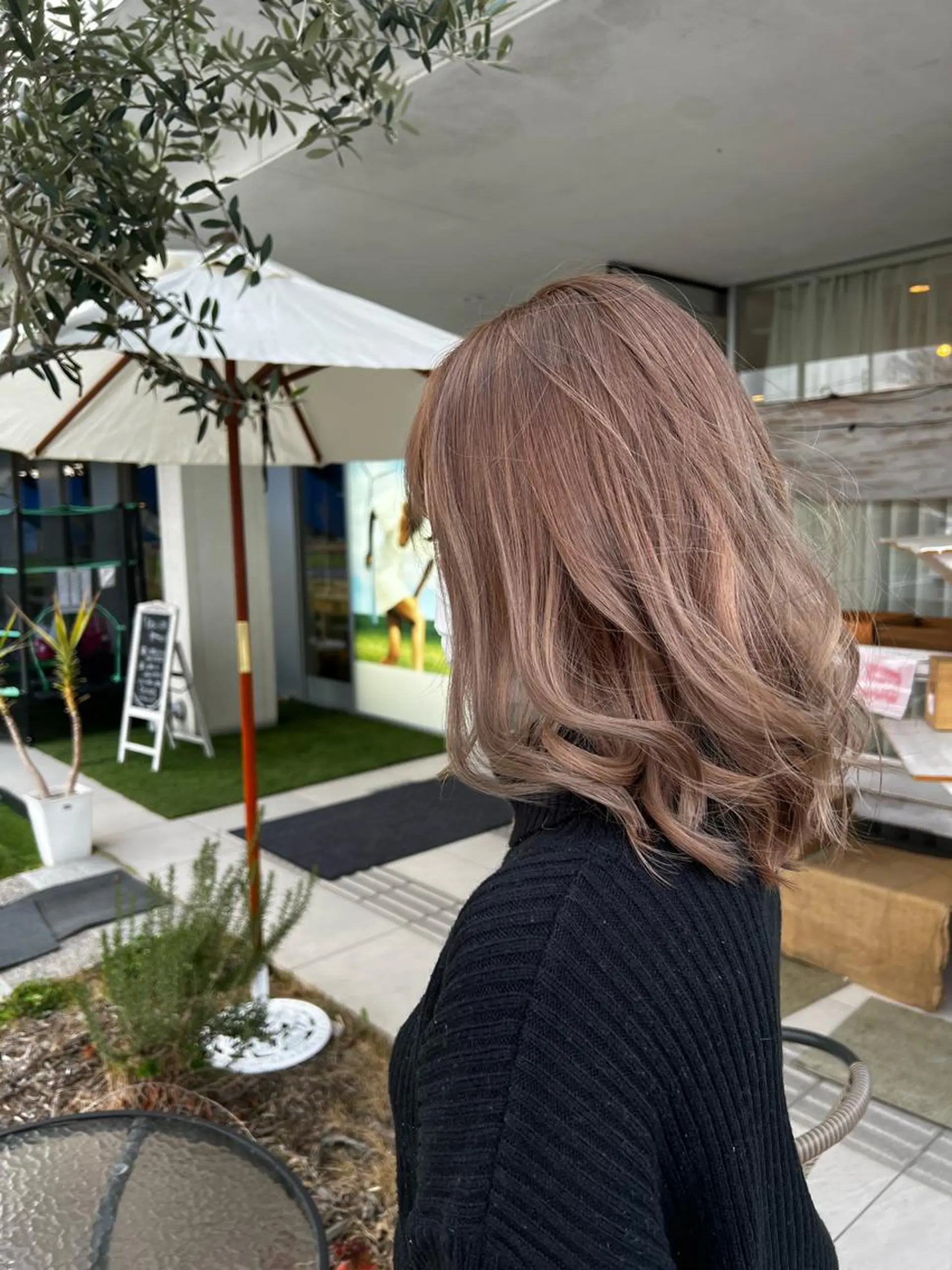 セミロング NAGONSTYLE 高塩知輝のヘアスタイル