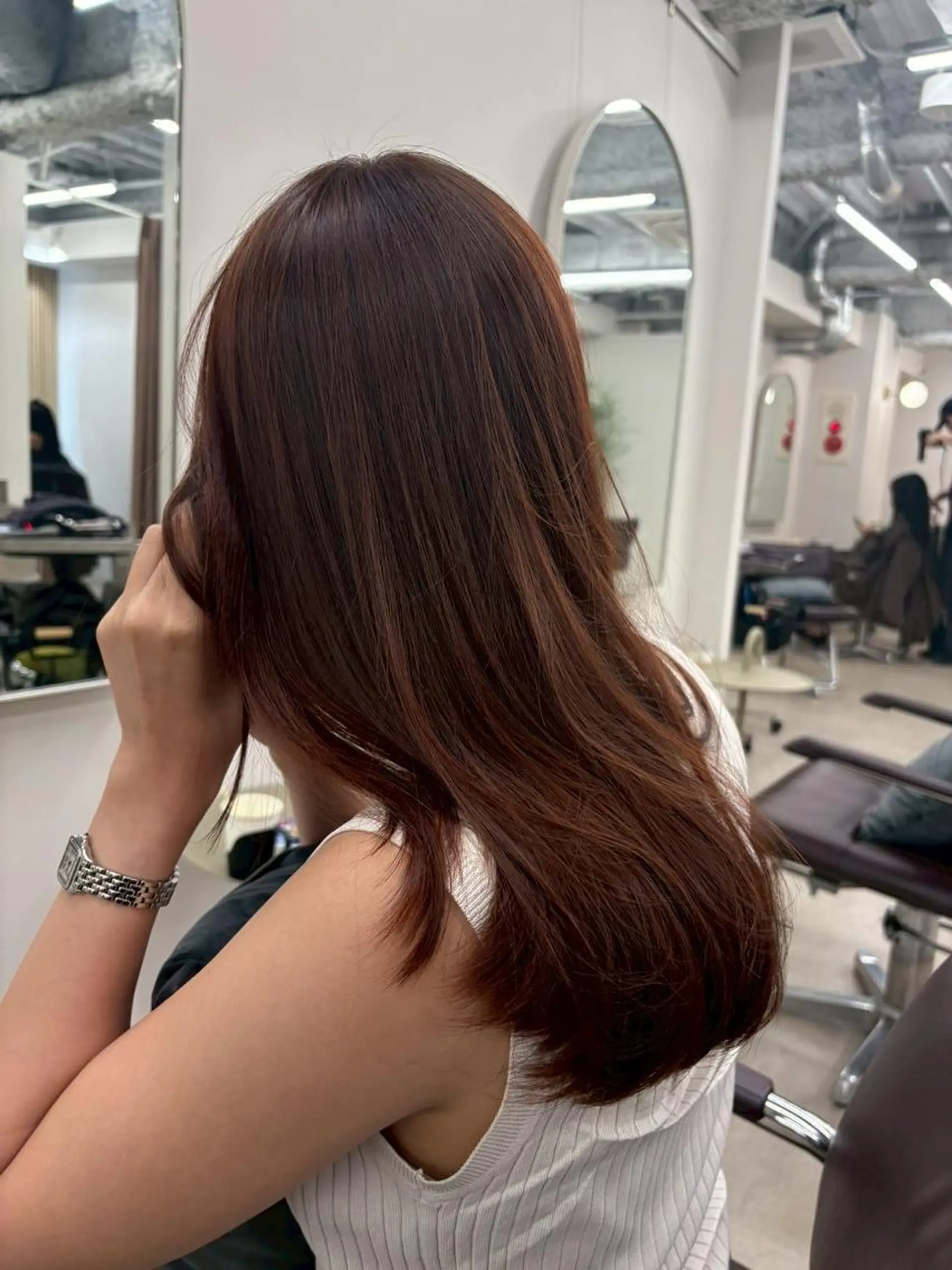 セミロング 個室×髪質改善🤍 newi三宮✂のヘアスタイル