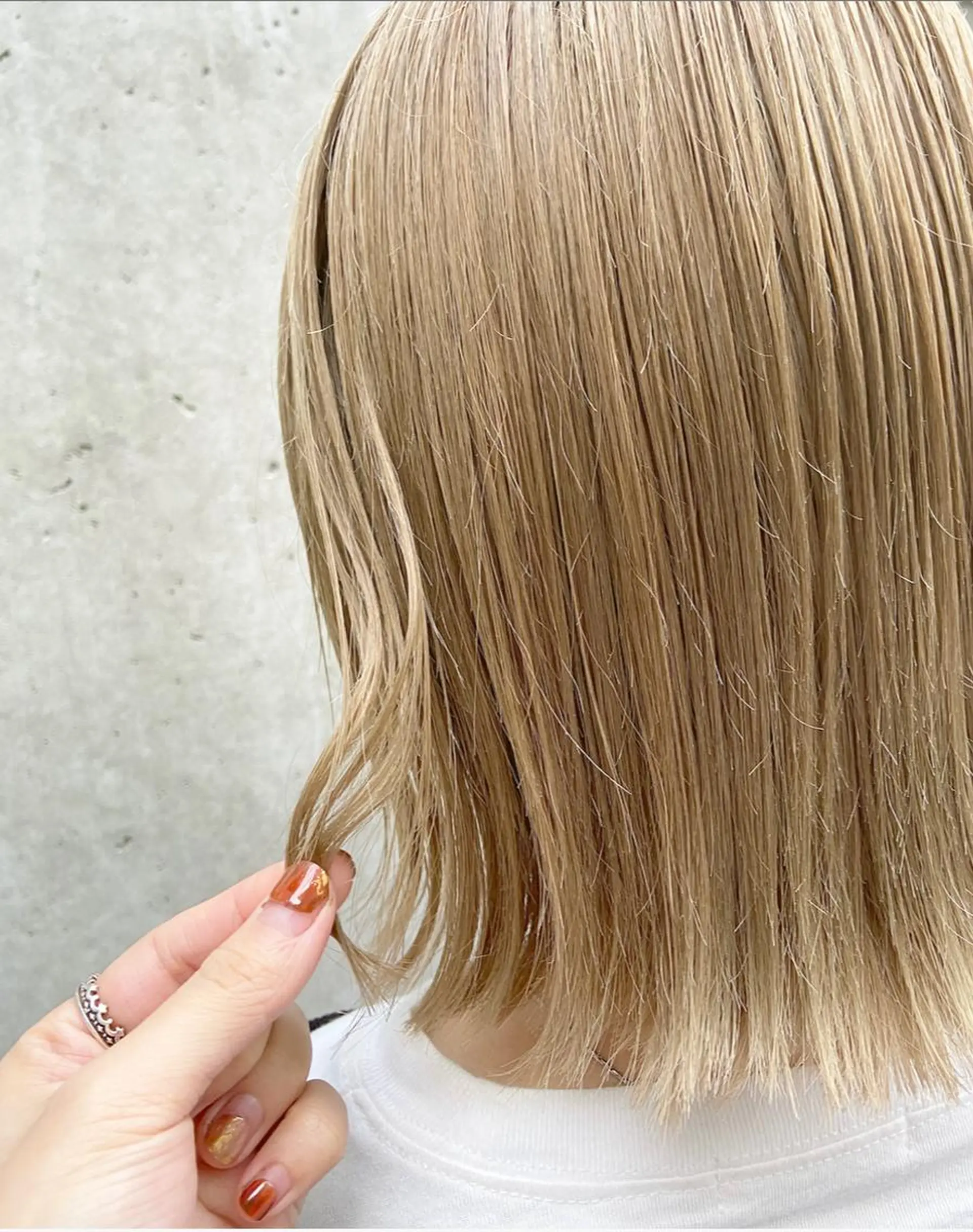 ショート カラー ゆさこのか ダブルカラー／縮毛のヘアスタイル