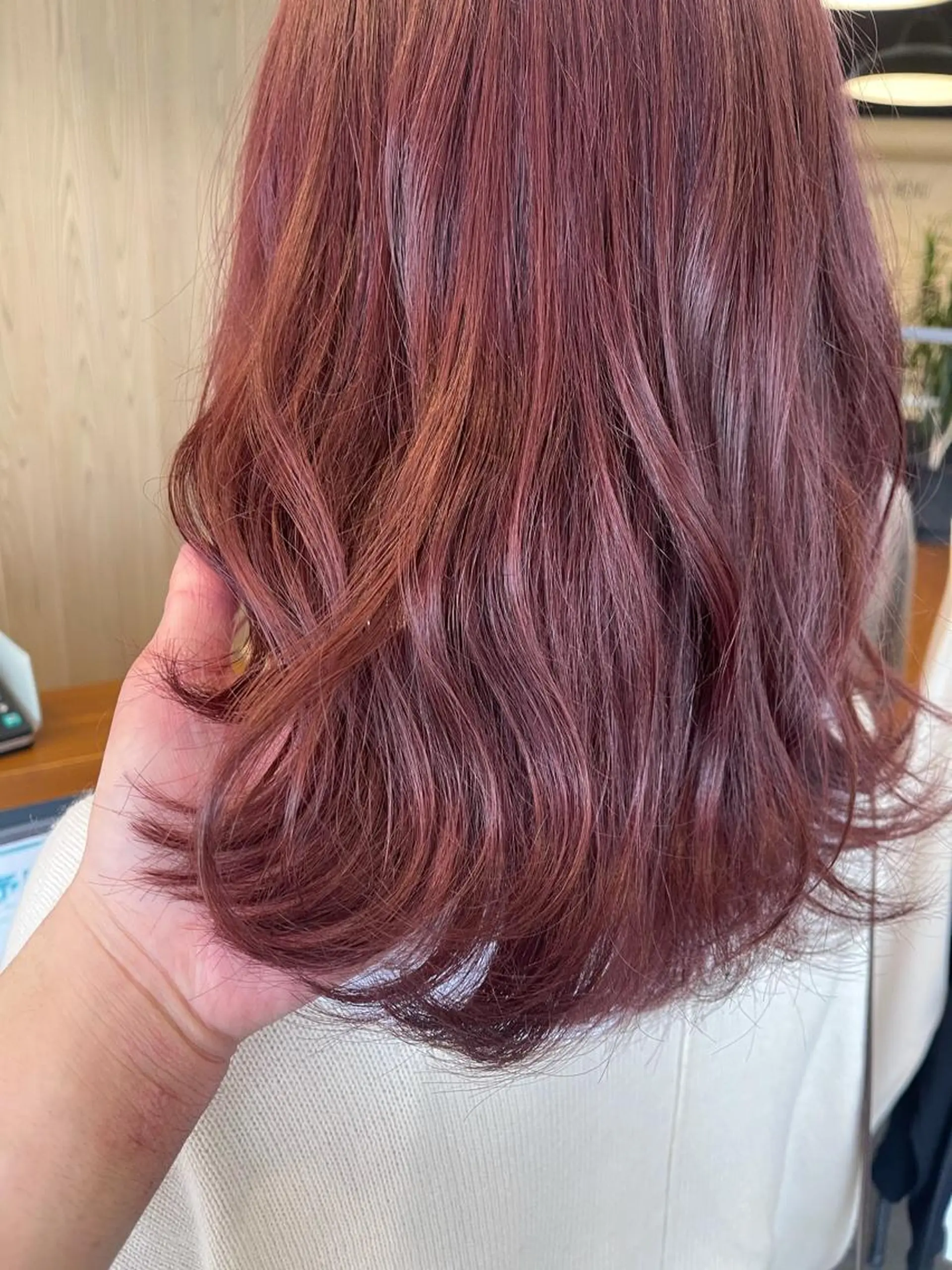 セミロング カラー 韓国レイヤー髪質改善 💫Tomoya💫のヘアスタイル