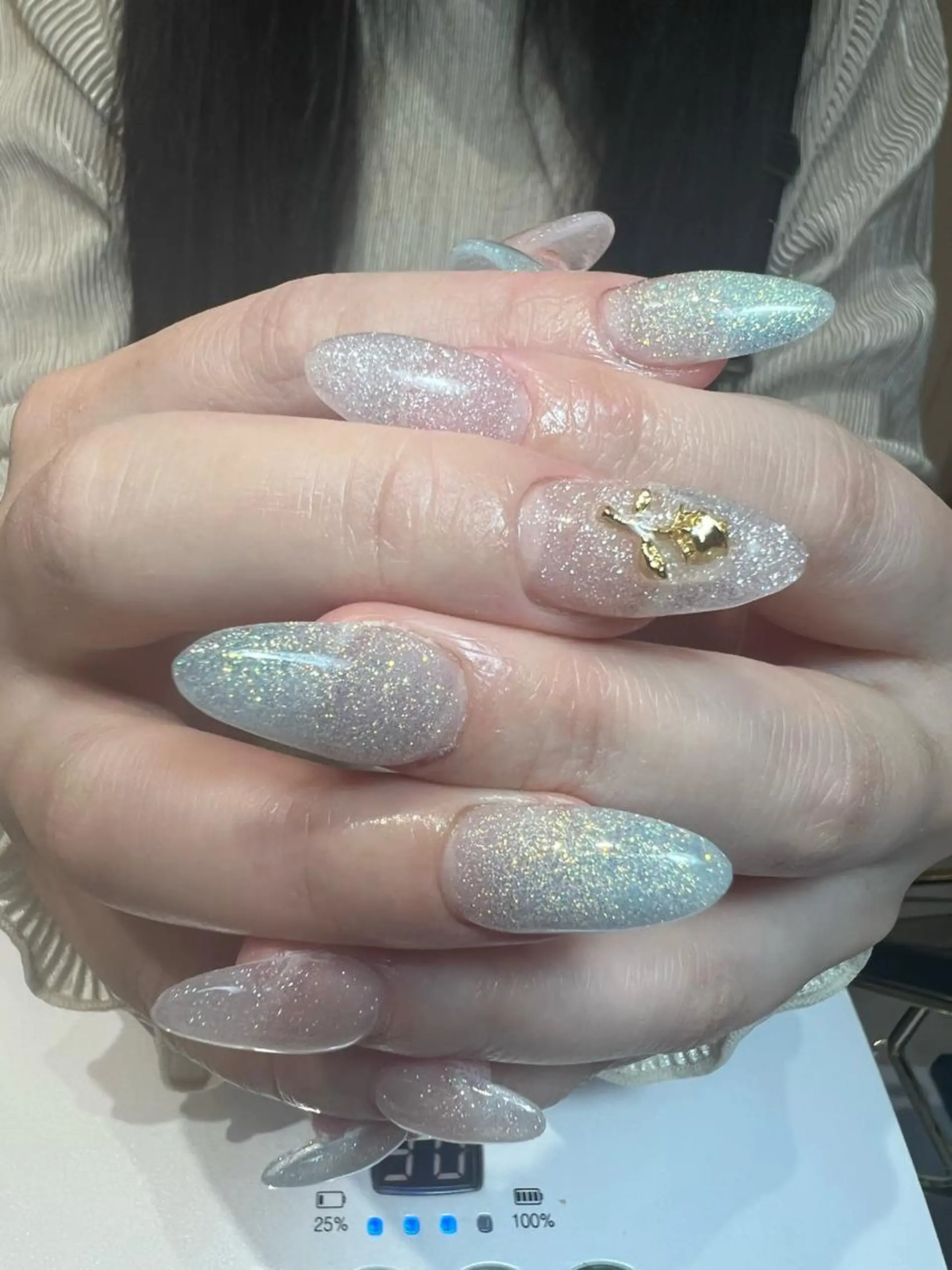 ネイル ラメ(グリッター) スカルプネイル 春ネイル bijou nails　蓮のネイルデザイン
