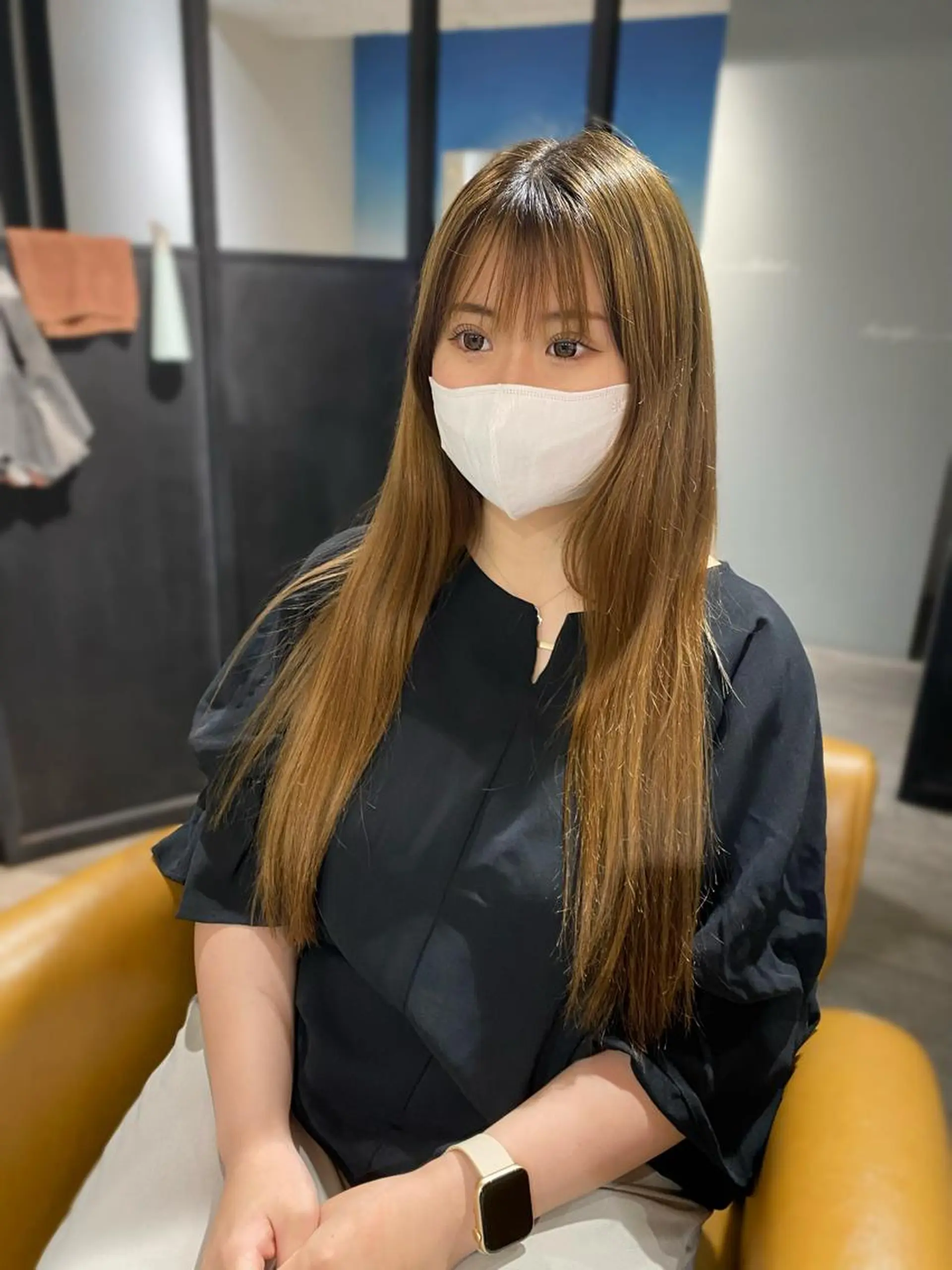 ロング パーマ アッシュ ボブ くびれヘア 顔まわりレイヤー 顔周りカット カット ヘアカラー 縮毛矯正 トリートメント 韓国風レイヤーカット 💎髪質改善"yuiのヘアスタイル