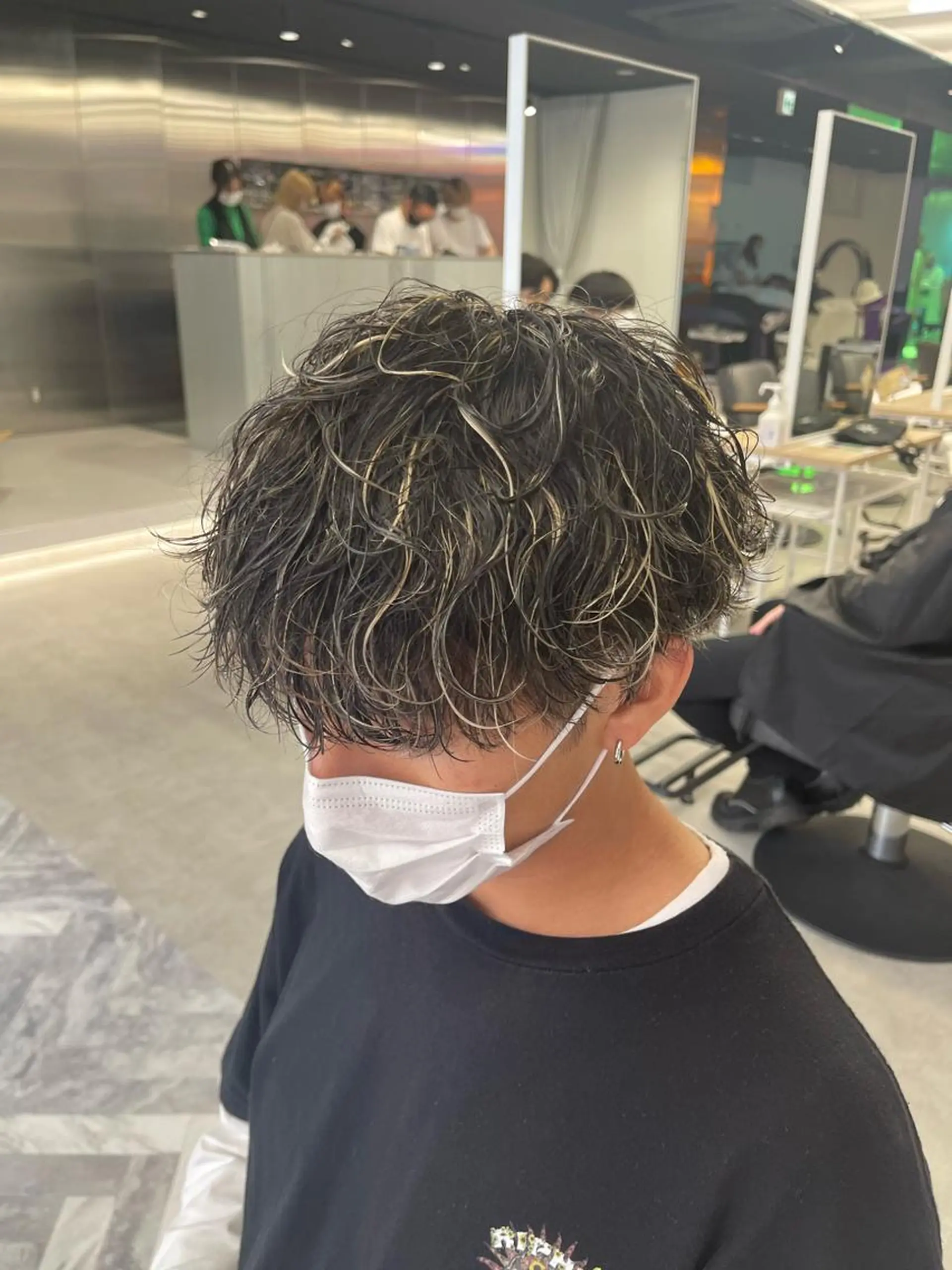 ショート パーマ メンズ メンズメッシュ メンズパーマ カット パーマ 石井 光星のヘアスタイル