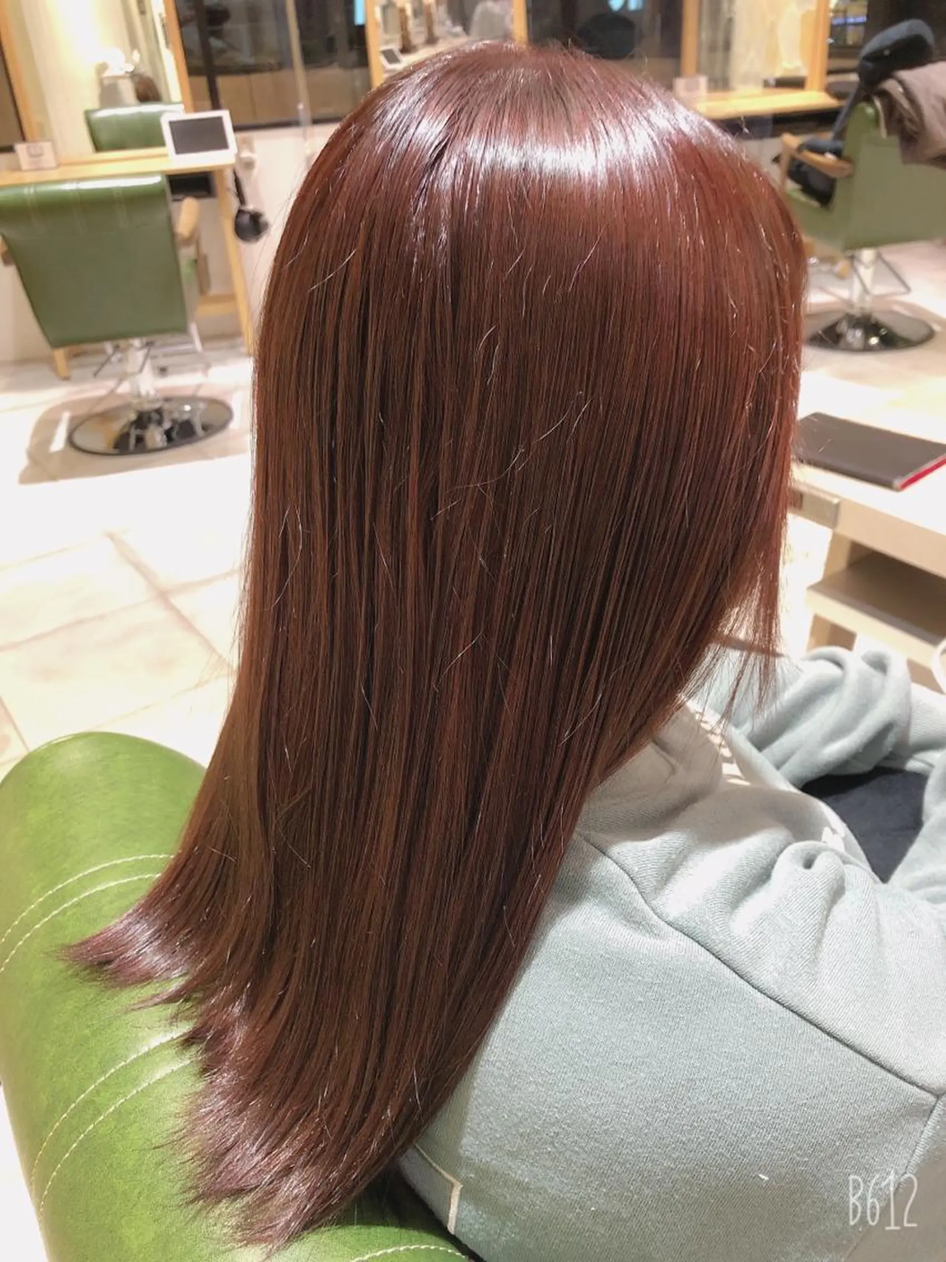 ロング カラー ブリーチ ブリーチなしカラー ピンクカラー レッドカラー EARTH志木/佐藤 氷河のヘアスタイル