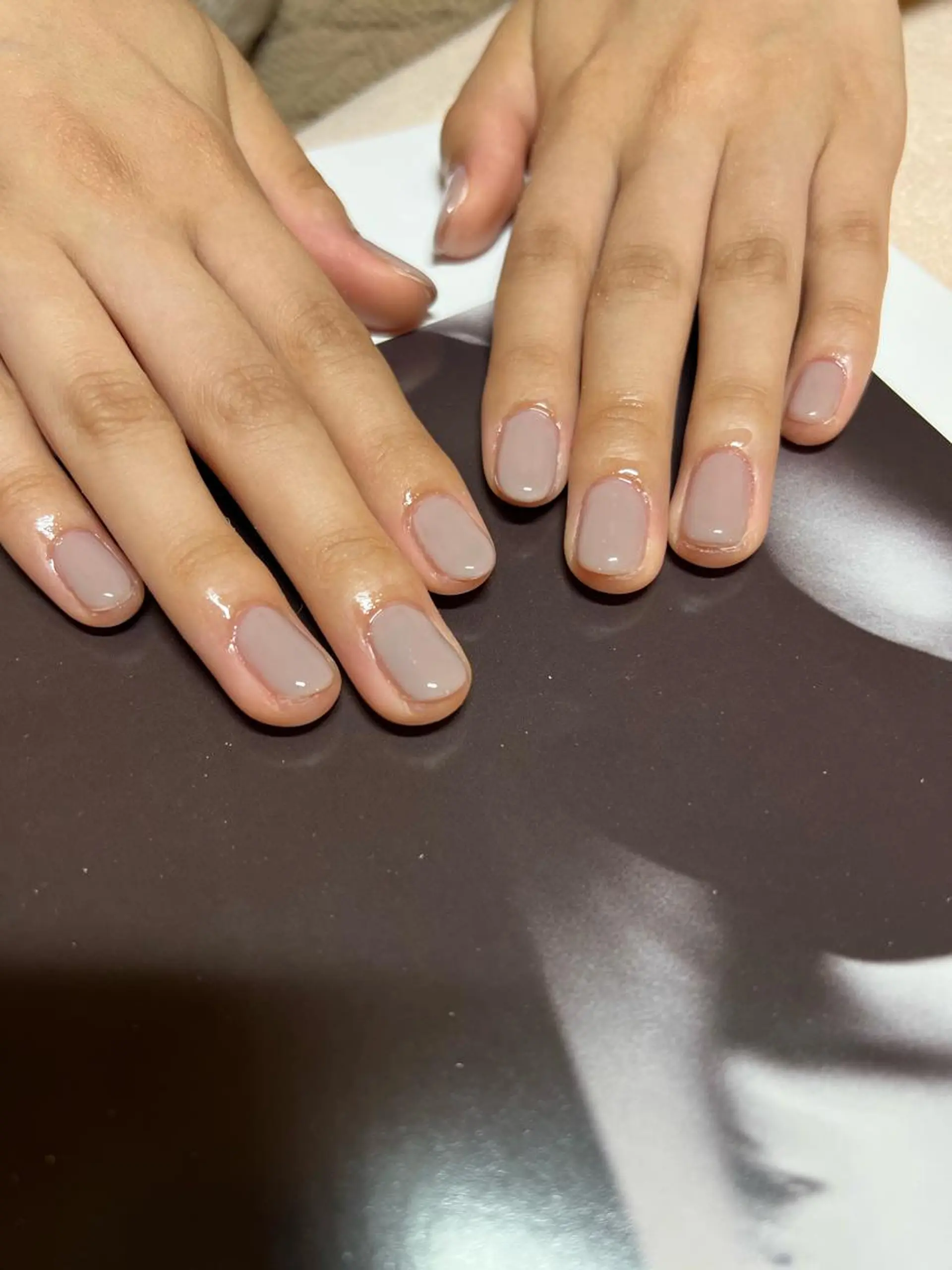 ネイル オーロラネイル 長さ出し ジェルネイル 韓国ネイル マグネットネイル ちゅるんネイル🪄 耳ツボジュエリー🔗のネイルデザイン