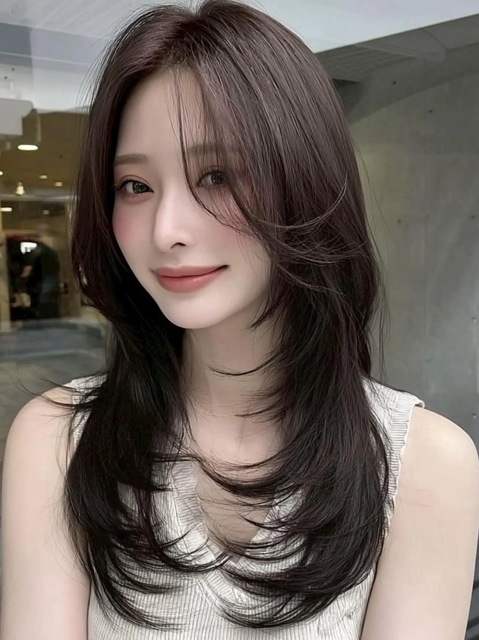 セミロング カラー ブリーチ ケアブリーチ ダブルカラー 顔周りカット 韓国風ヘア eve🐰束間まつ毛 /透明感カラーのヘアスタイル