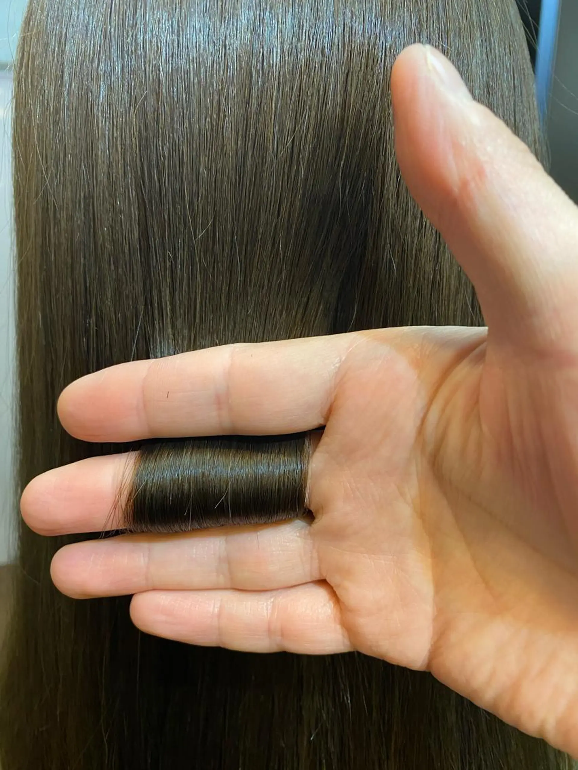 セミロング くせ毛 縮毛矯正 千 田のヘアスタイル