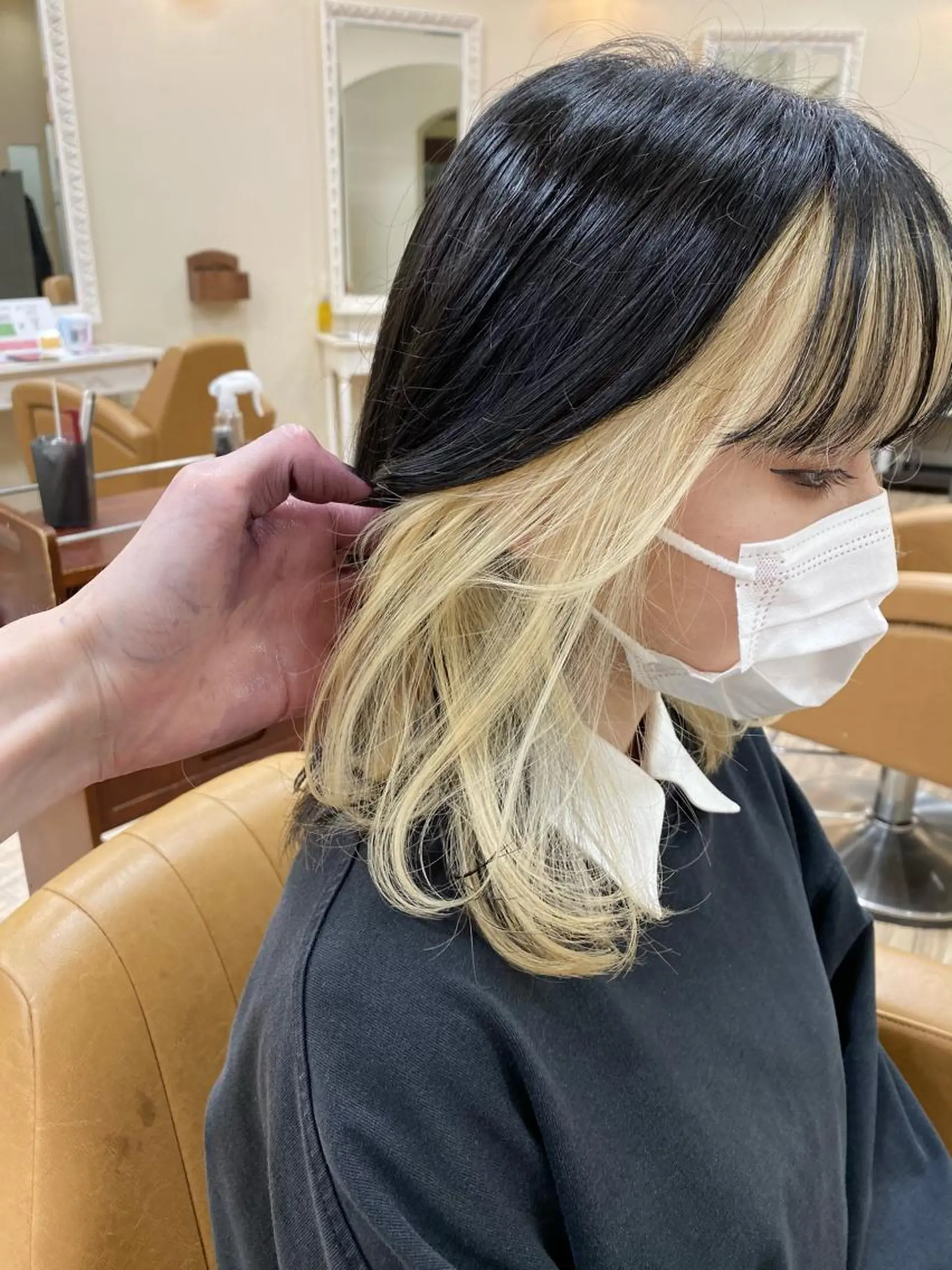 カラー SALOWIN栄 高須大貴のヘアスタイル