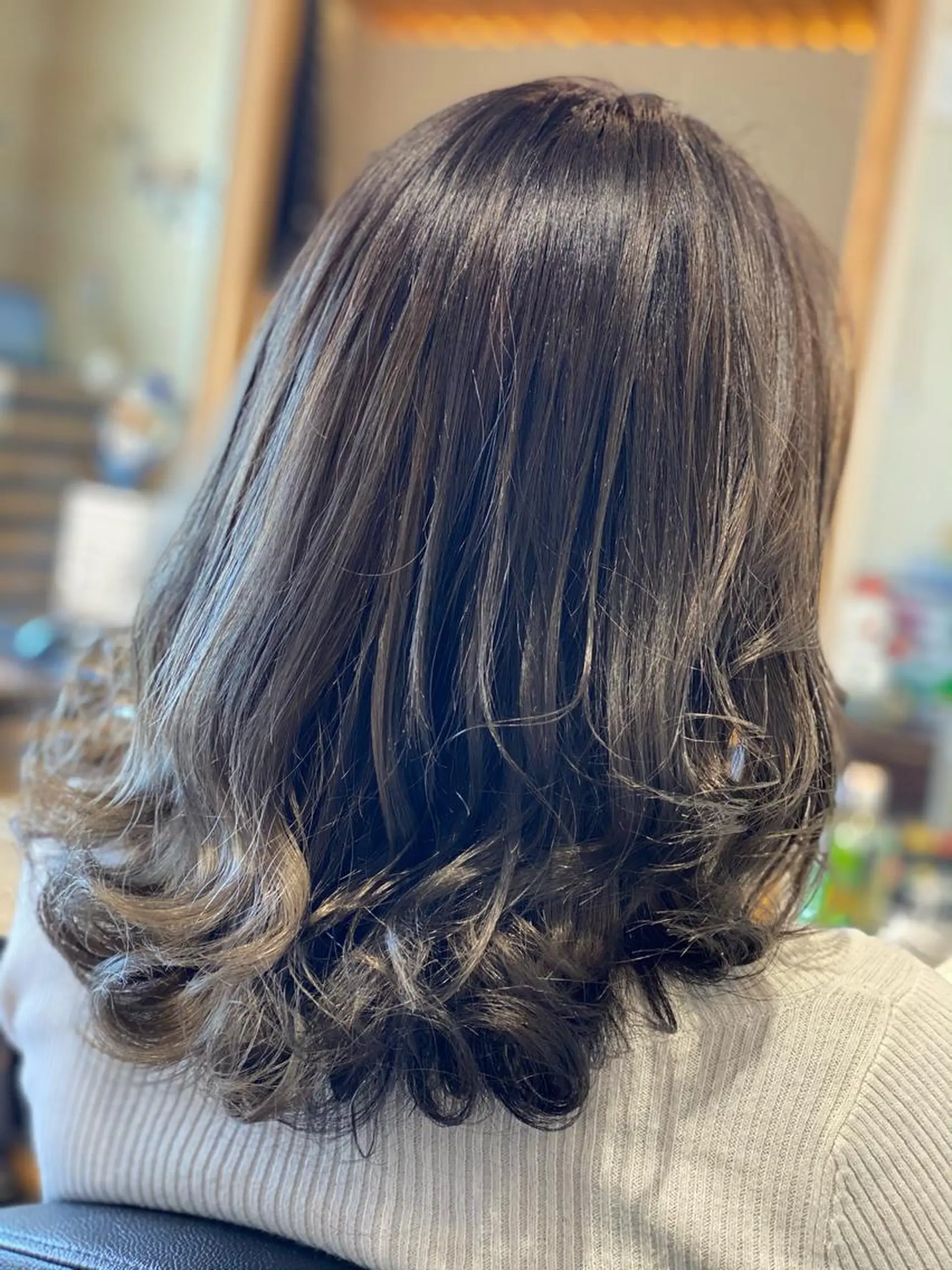 セミロング カラー 関口 友行のヘアスタイル