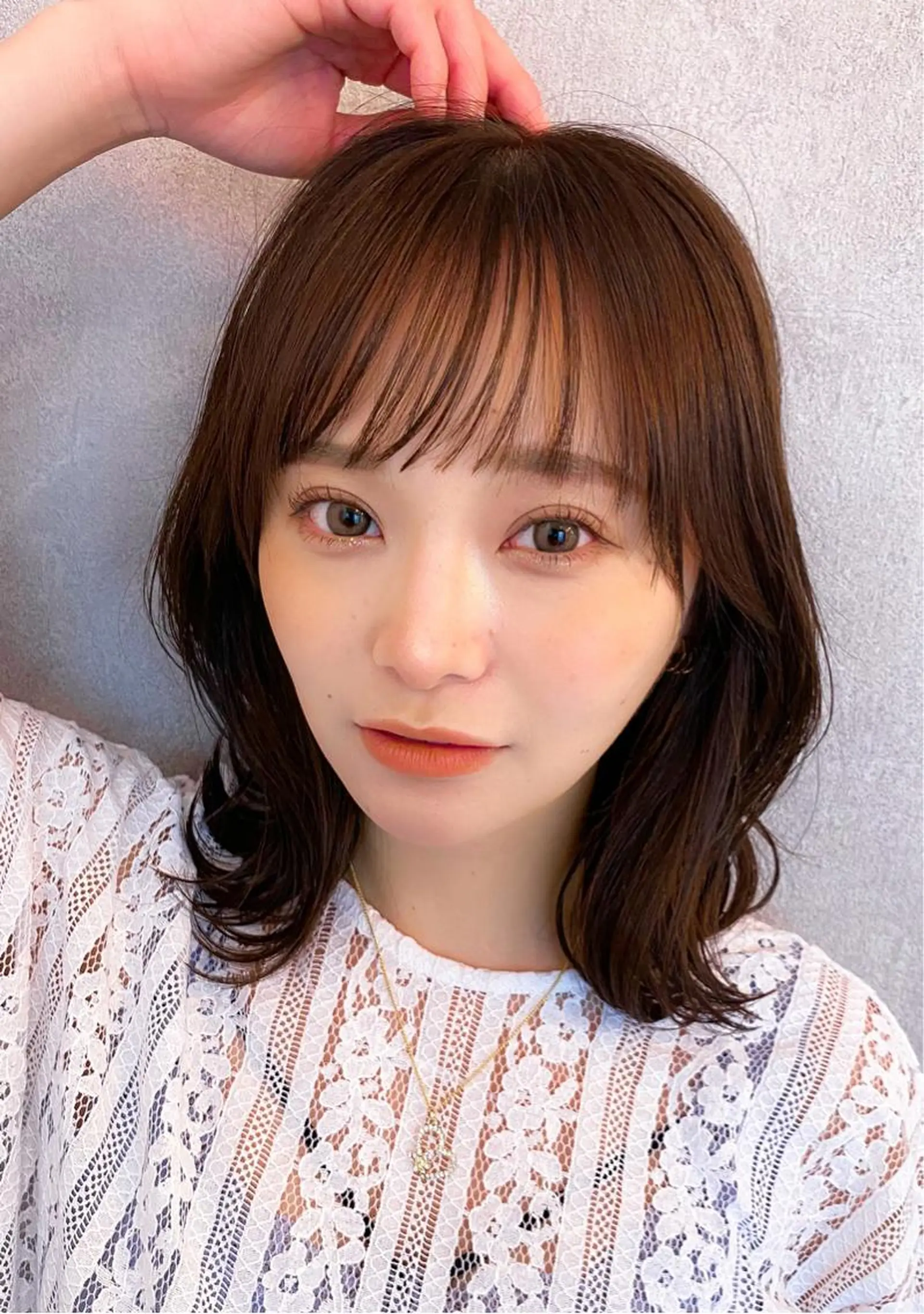 ミディアム カラー シールエクステ ミディアムパーマ ブリーチ ケアブリーチ ダブルカラー ヘアカラー トリートメント 新宿/韓国風レイヤー 髪質改善/渋谷直樹のヘアスタイル