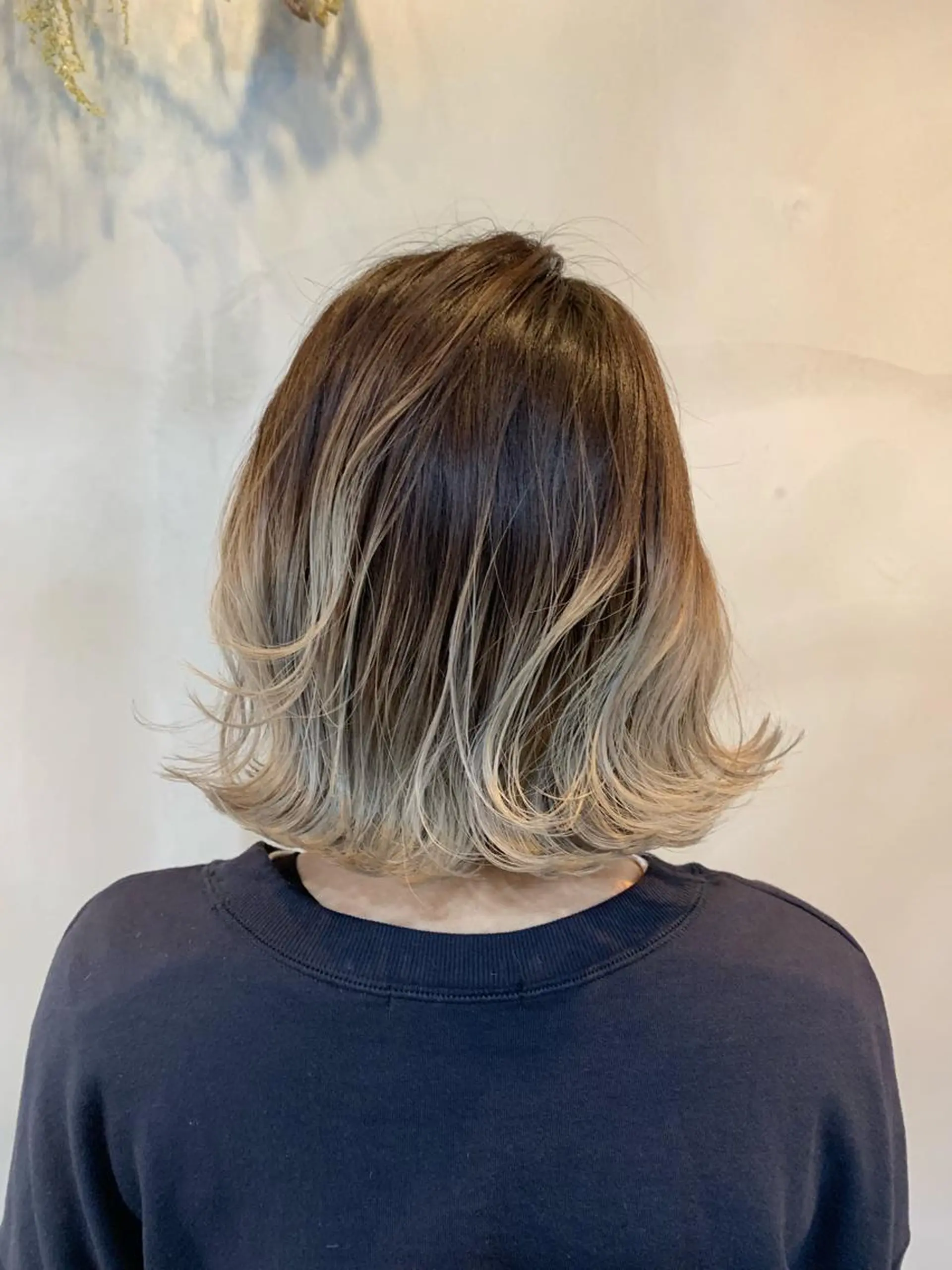 セミロング レイヤーカット ヘアカラー トリートメント 山本 みきのヘアスタイル