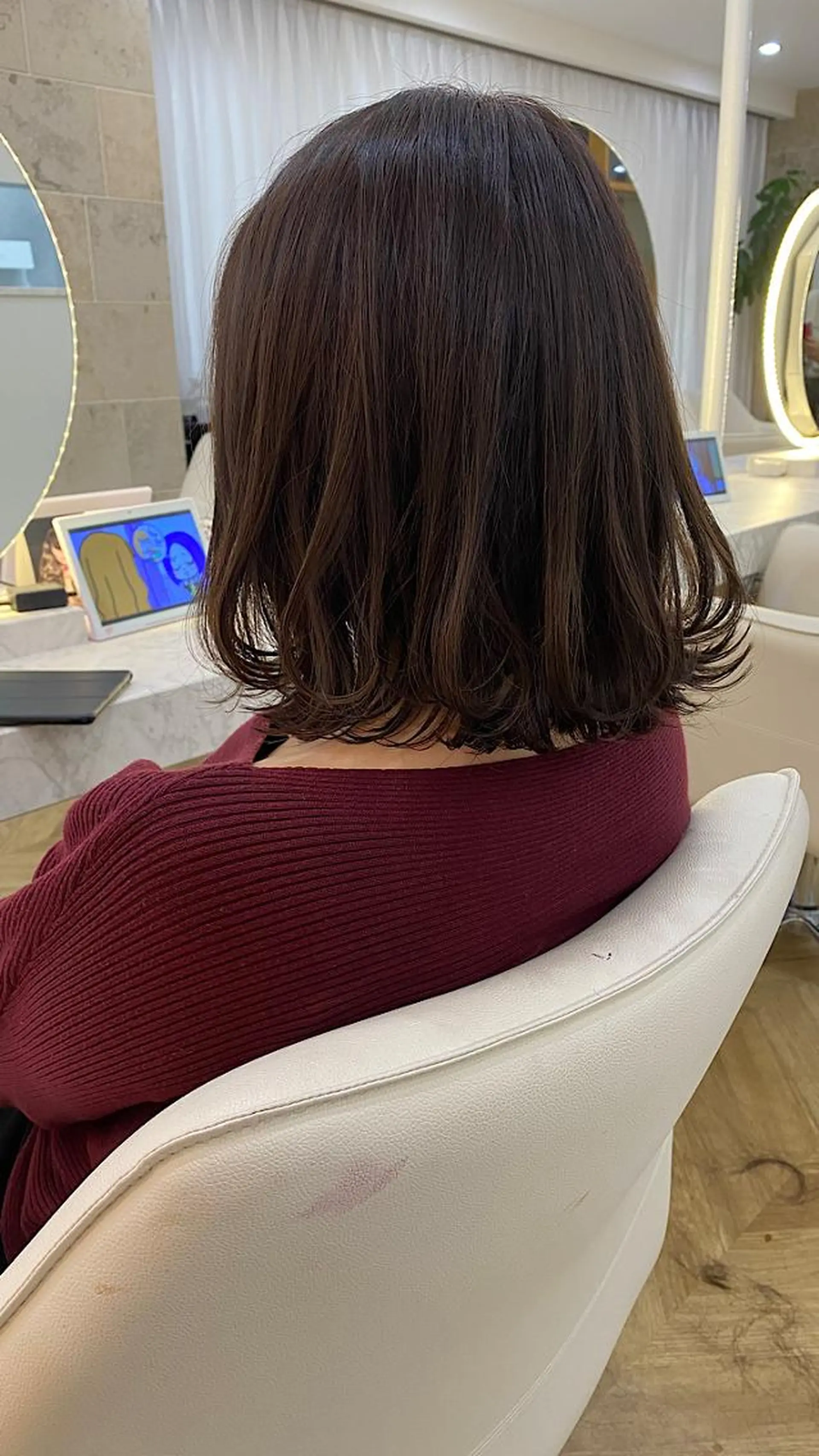 ショート 小林 美月  透明感カラーのヘアスタイル