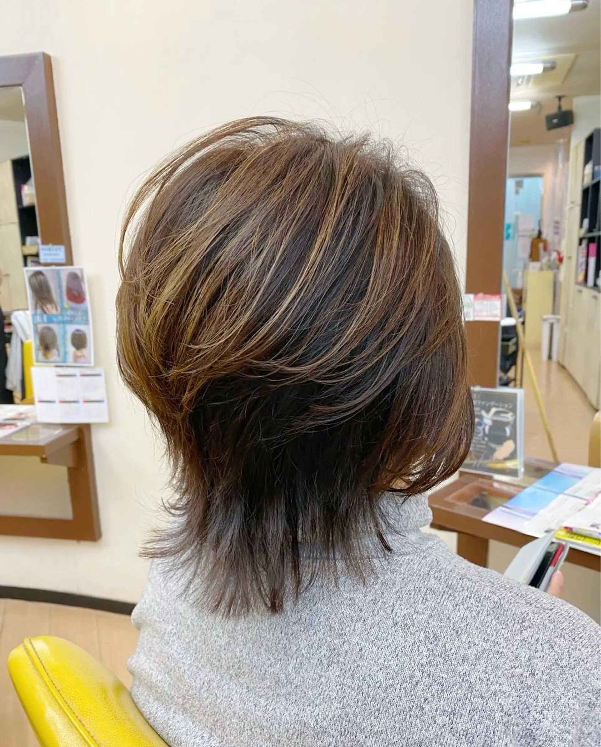 ショート カラー ハイライトカラー ハイライト ウルフカット 寺澤 🌈祐のヘアスタイル
