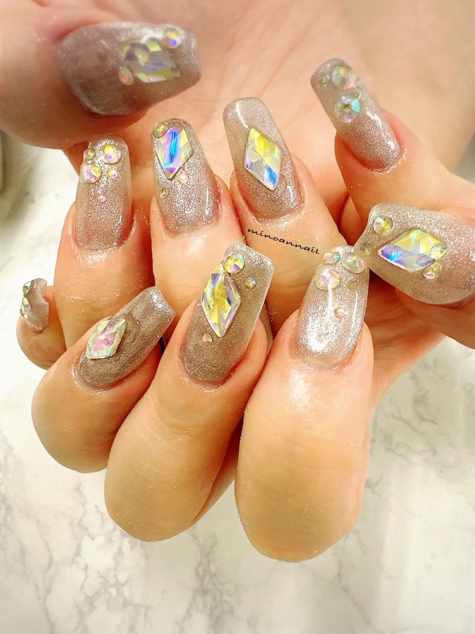 ネイル 美ノ庵ネイルサロン メトロポリタン前店のネイルデザイン