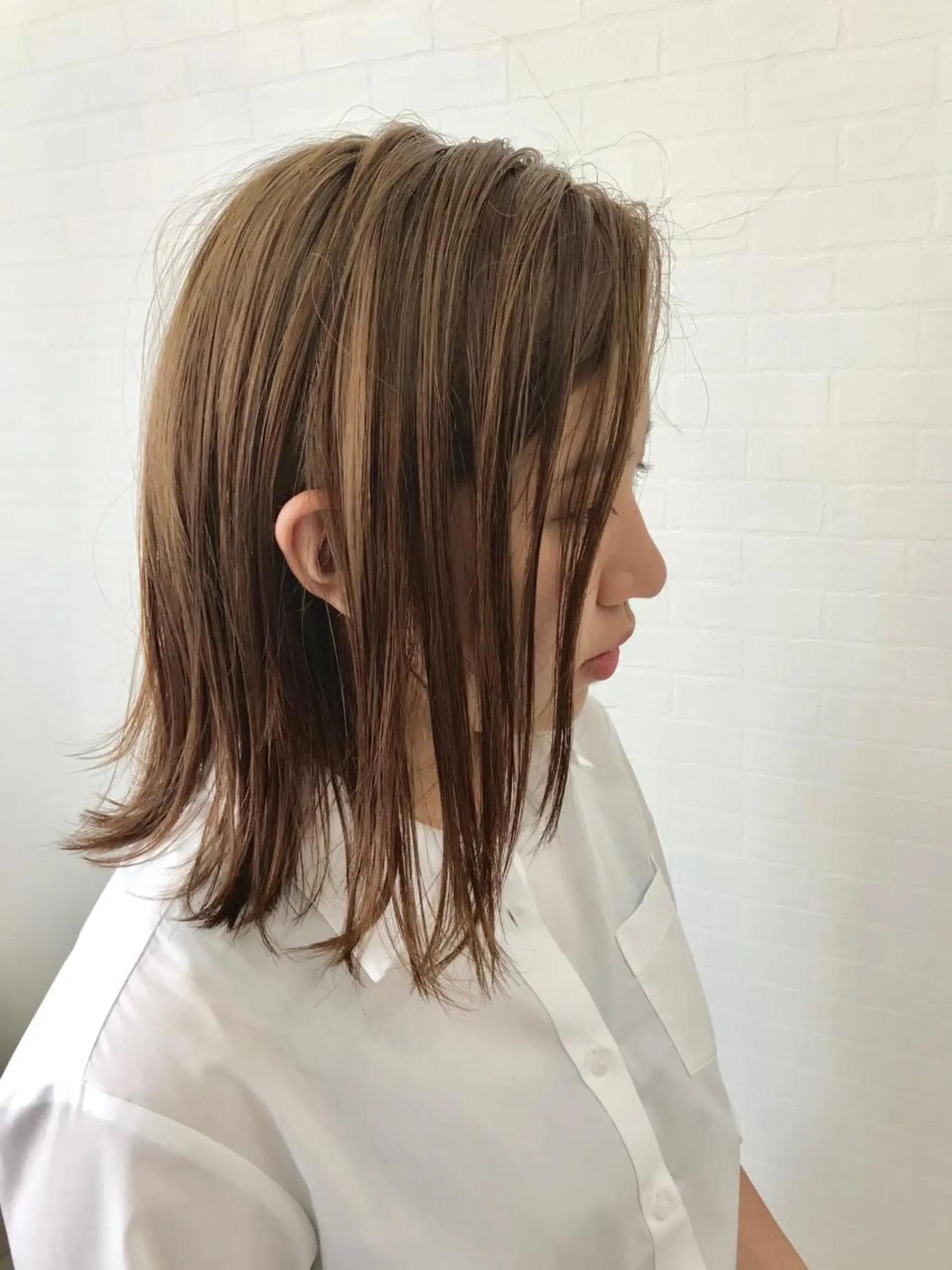 カラー アッシュ ブリーチ ヘアカラー トリートメント 💜ツヤヘアケア🩷 サトウシュンスケのヘアスタイル