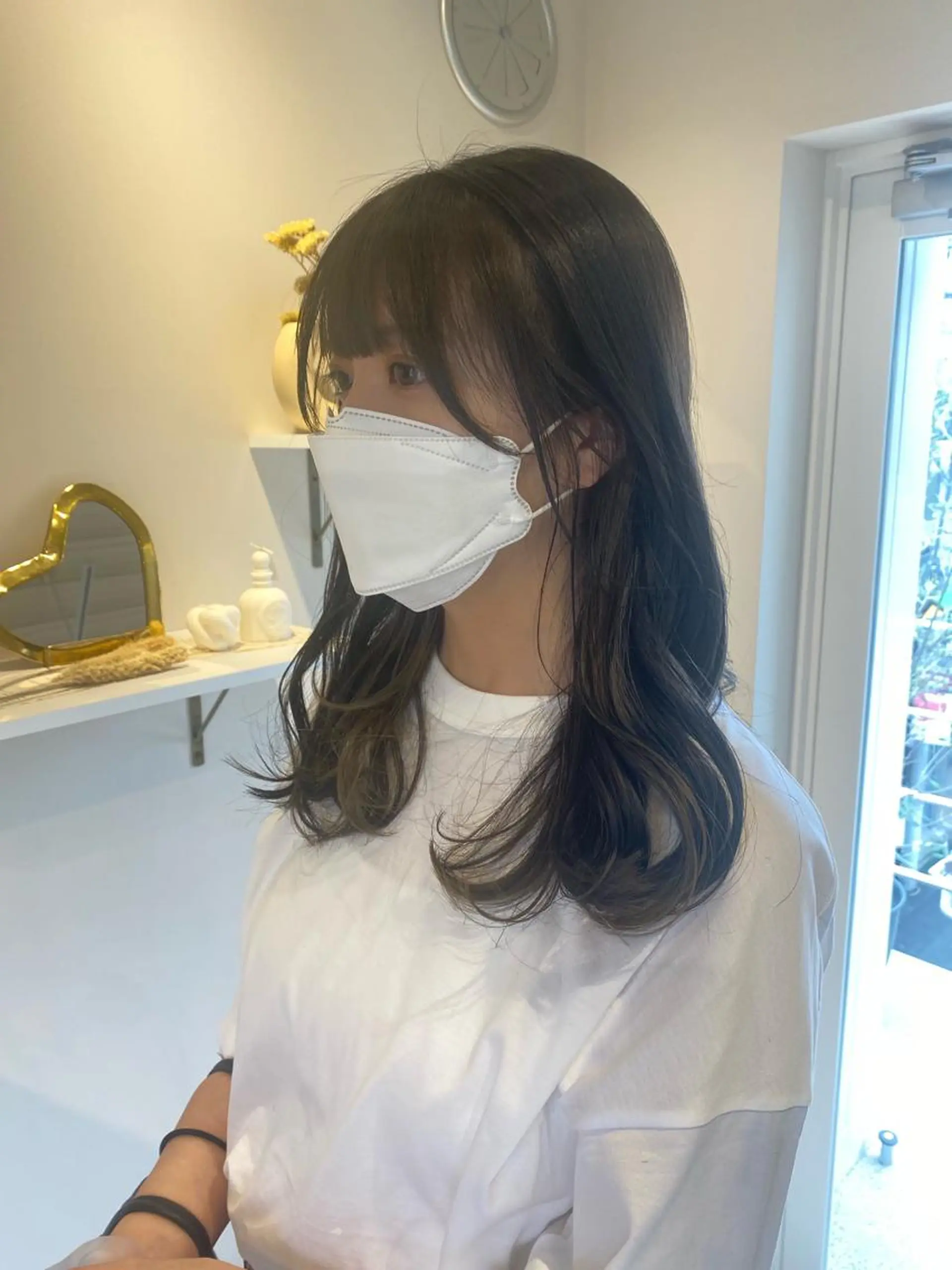 セミロング カラー 当日予約大歓迎💗 依田瑞希のヘアスタイル