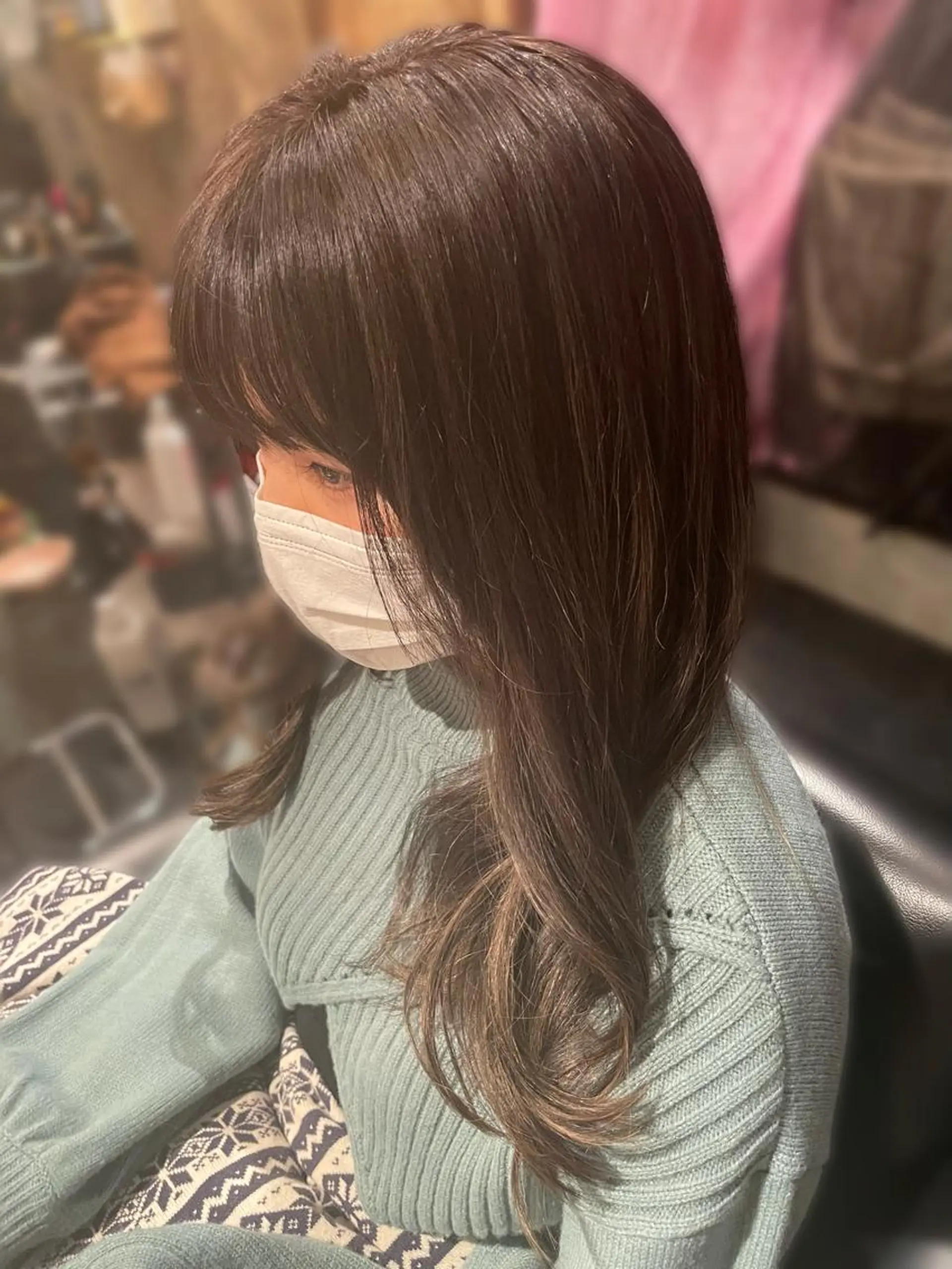 セミロング ヘアカラー アフィロス所属・五十嵐 舞のヘアスタイル