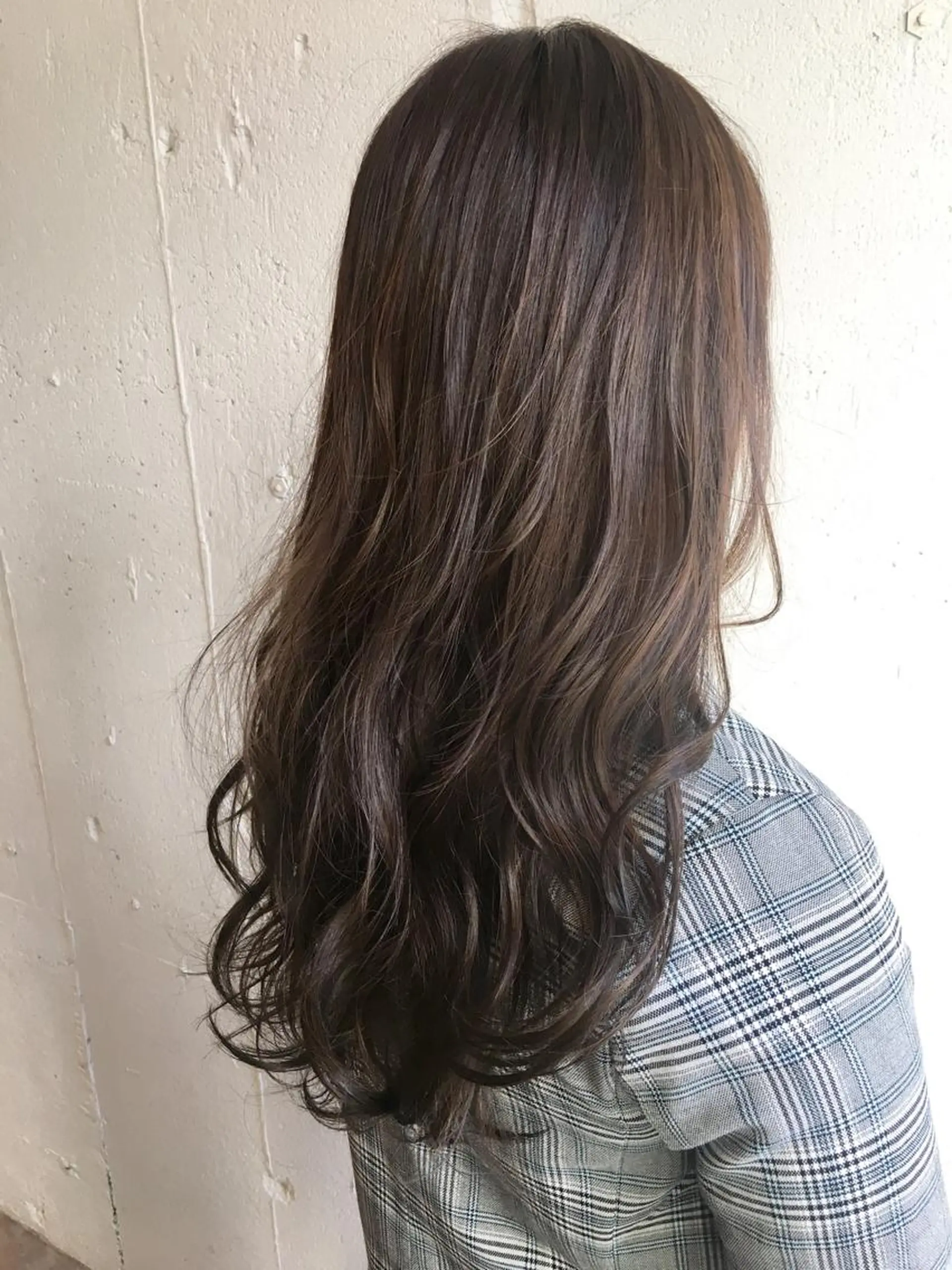 ロング カラー 透明感カラー グレージュ イルミナカラー カット ヘアカラー トリートメント シノザキ/薬院/ボブ /ショート/髪質改善のヘアスタイル