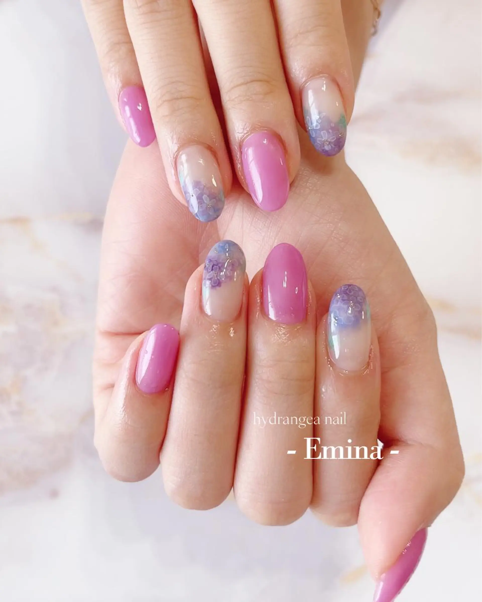 ネイル KOMATSU YUKIのネイルデザイン