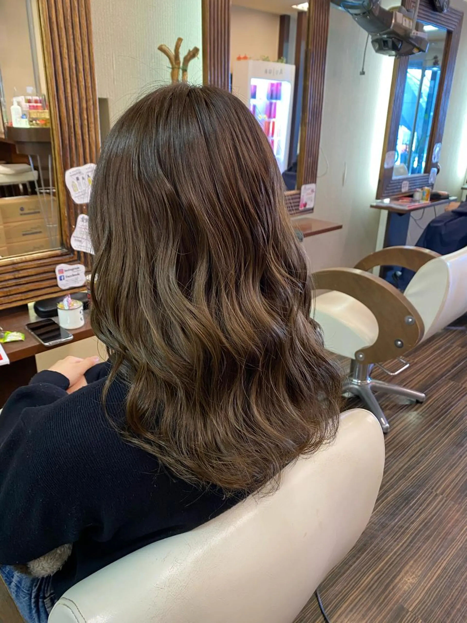 ロング カラー ヘアアレンジ 加藤 瑠美のヘアスタイル