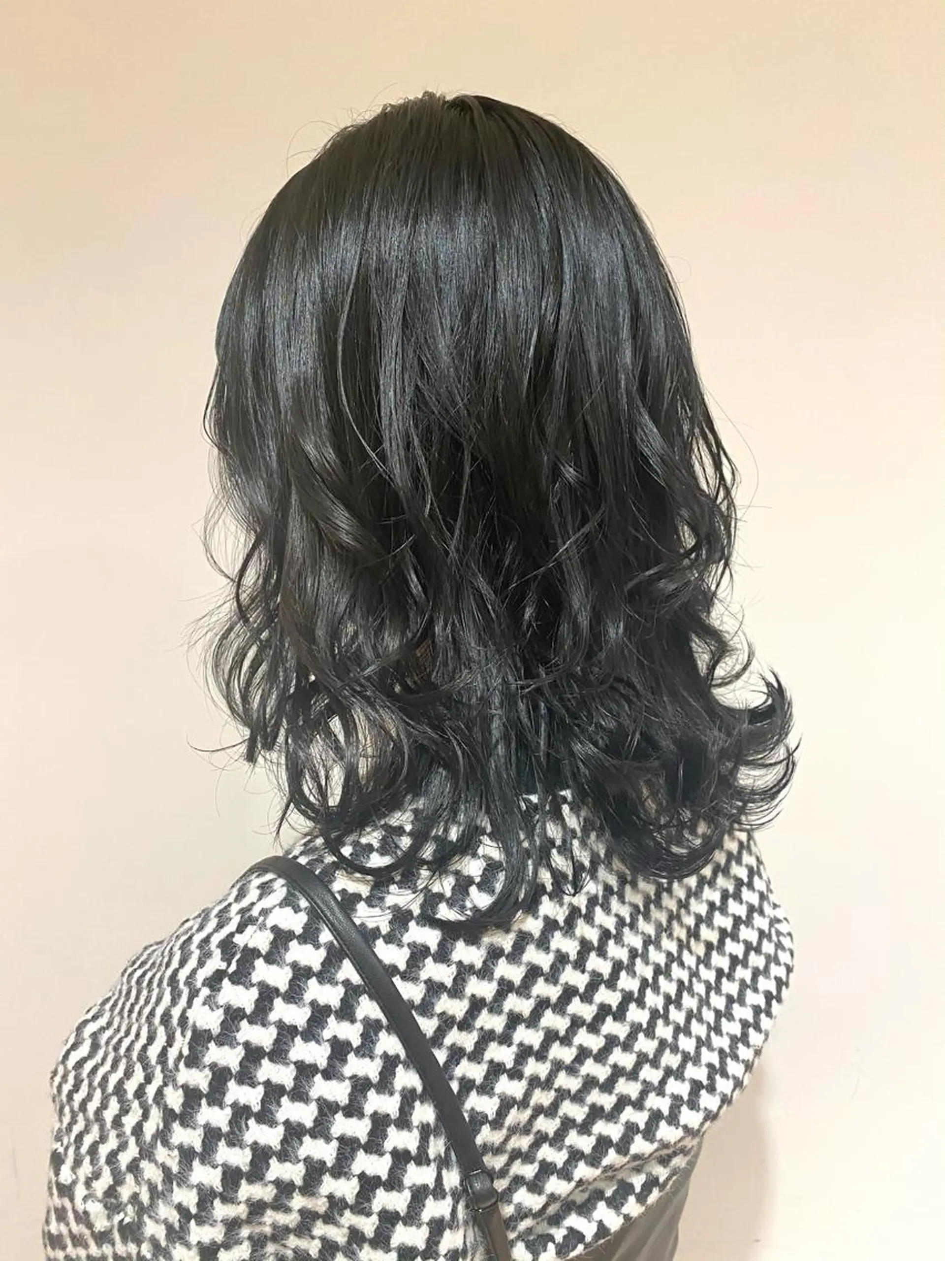 ミディアム カラー 🌈🌸あおき みちる🌟💗のヘアスタイル