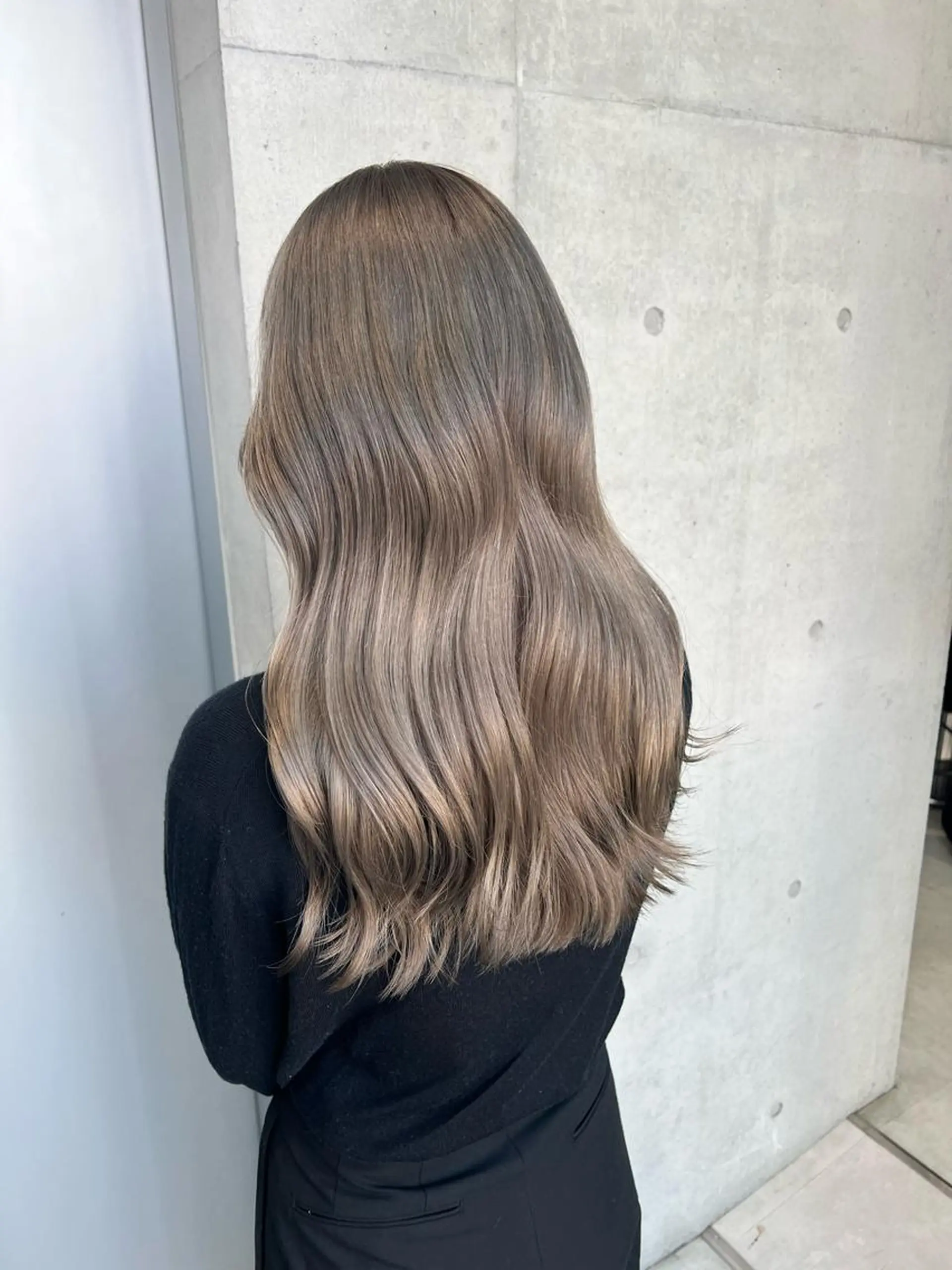 ロング カラー カット ヘアカラー トリートメント 赤みゼロ/透明感 カラー🌿KANTAのヘアスタイル