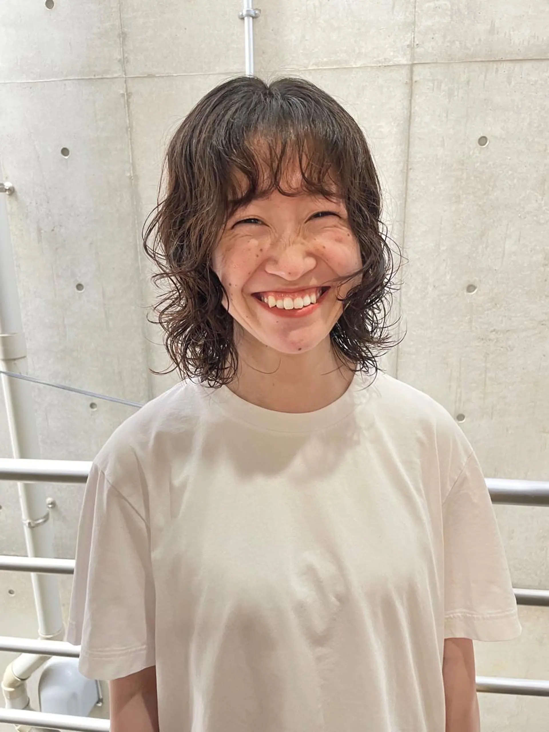 ミディアム カラー パーマ カット パーマ satsuki 暖色・ブラウンカラーのヘアスタイル