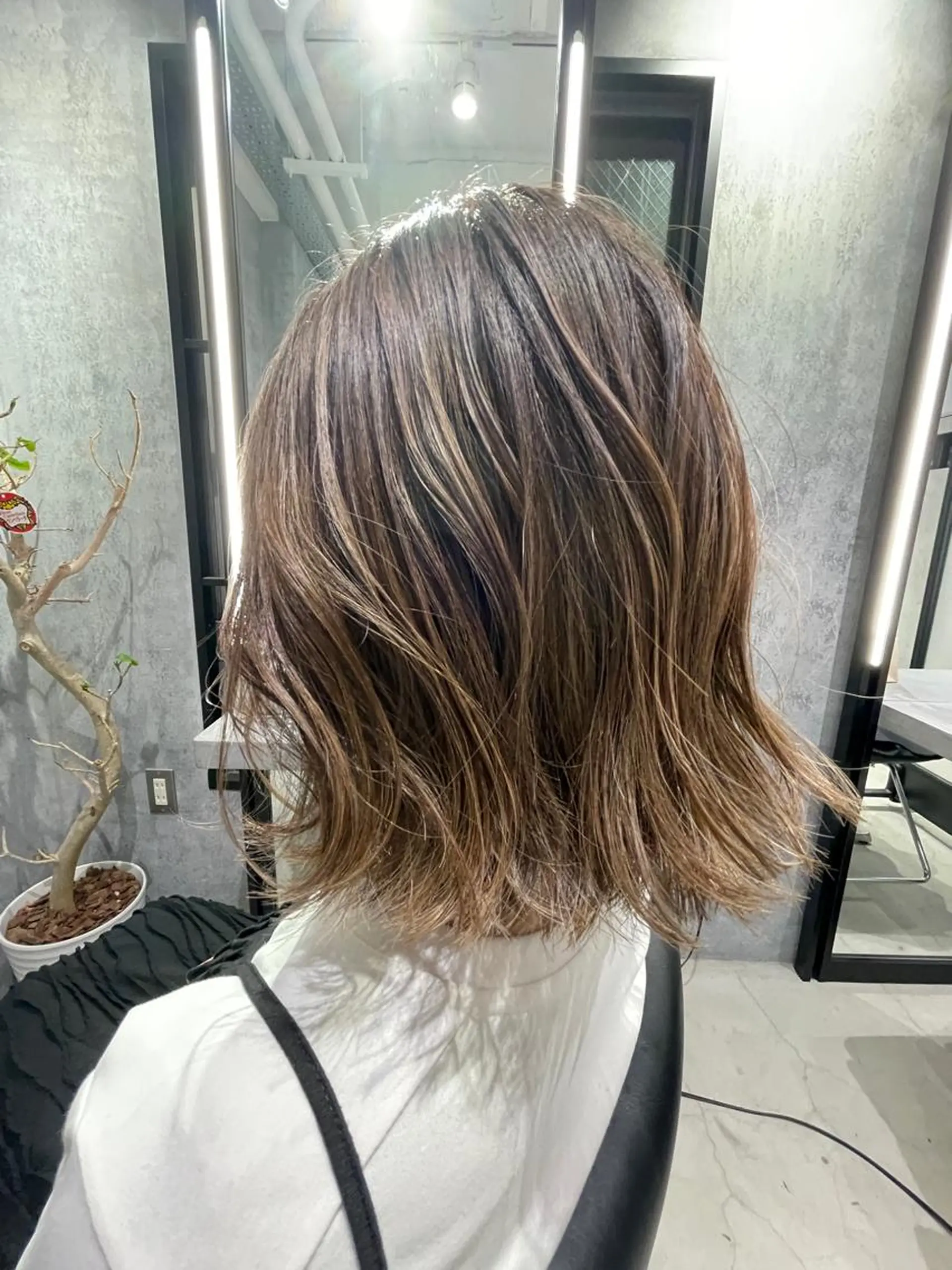 ショート カラー ハイライトカラー ボブ ハイライト ハイトーン×髪質改善 KENTAのヘアスタイル