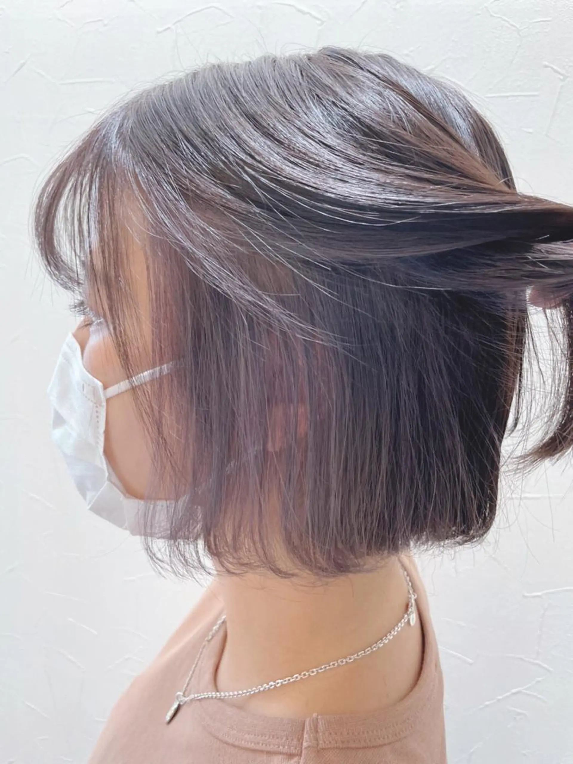 ミディアム カラー 透明感カラー デザインカラー インナーカラー シルバー ヘアカラー トリートメント ARISA🦋推し・ アニメカラー/派手髪のヘアスタイル