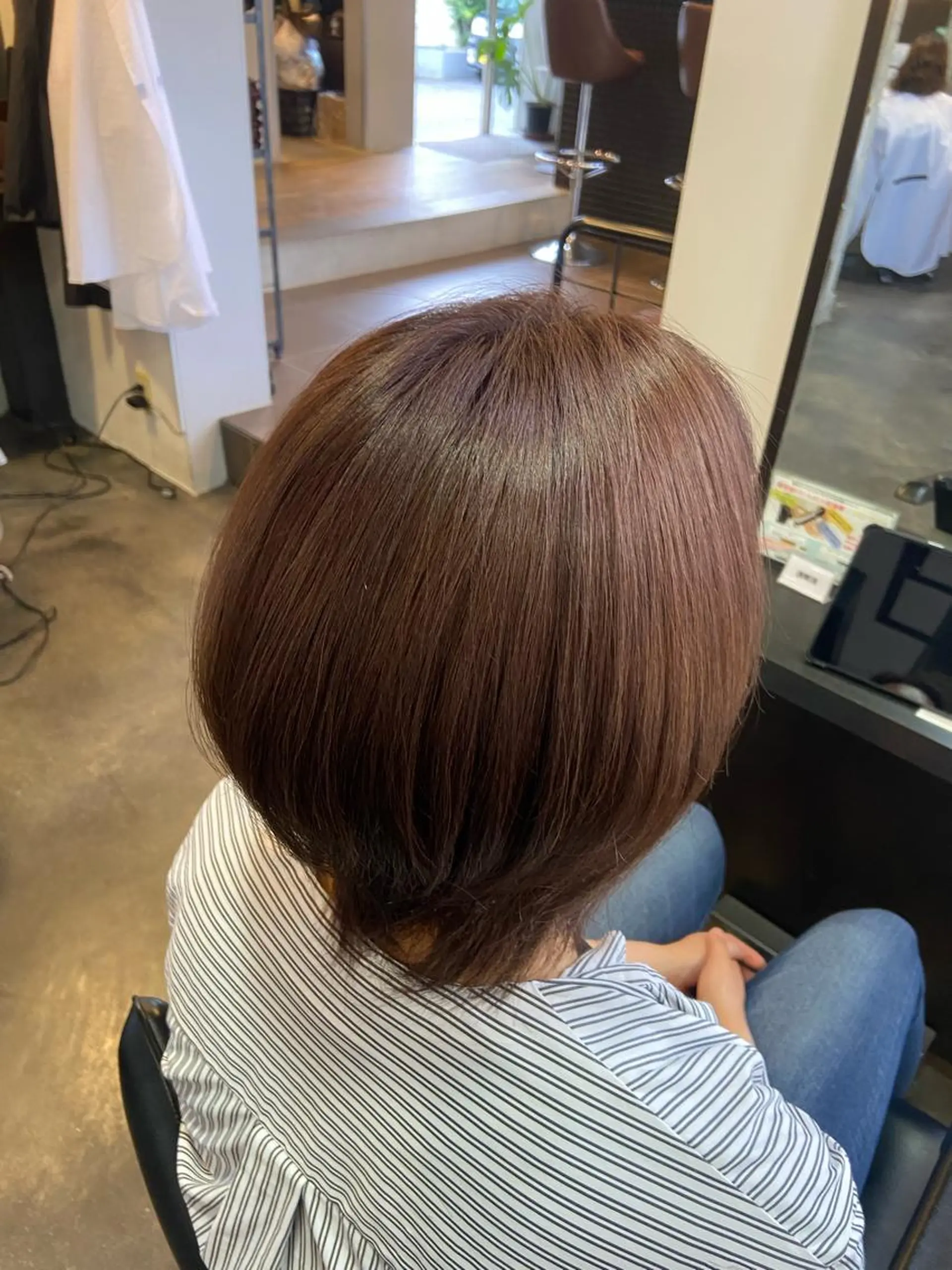 ショート カラー 久田 知奈梨のヘアスタイル